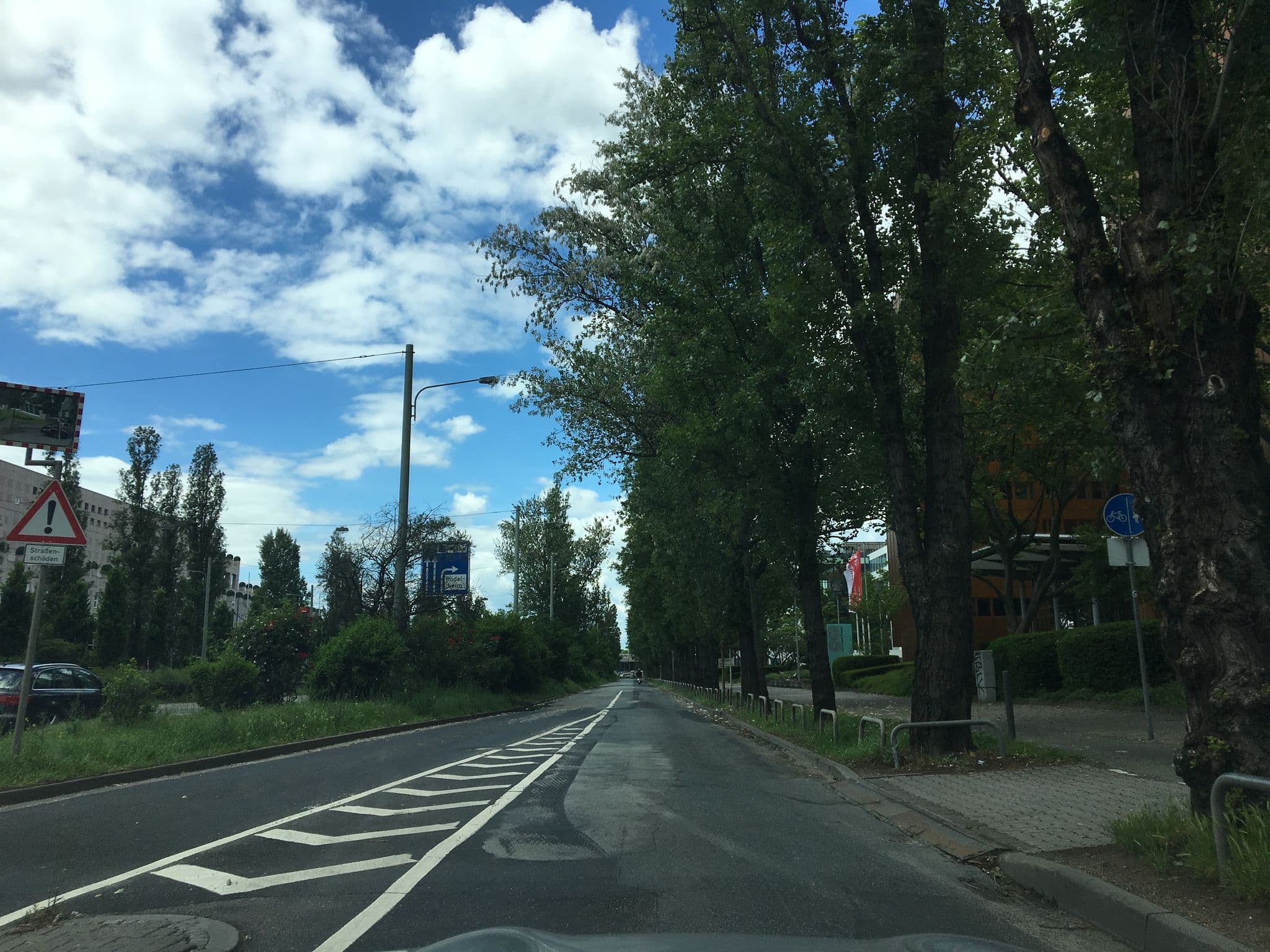 Street view near Best Western Hotel Sophienstrasse Frankfurt, Gallus — © chuck (CC BY-SA · Mapillary)