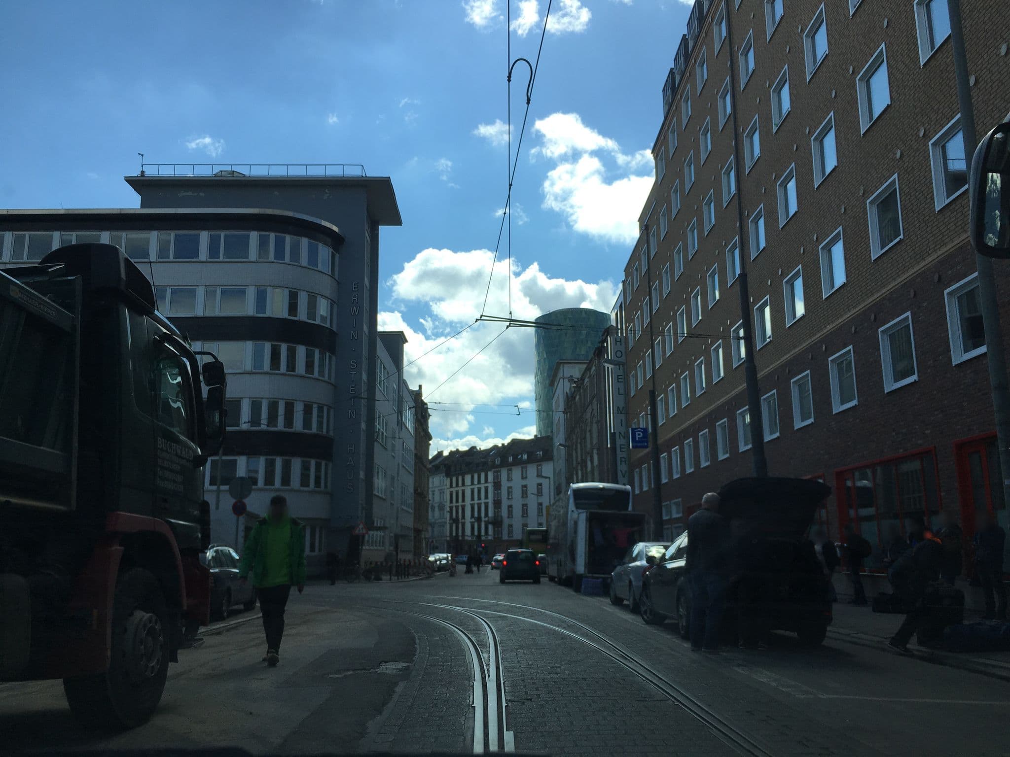 Street view near Frankfurt, Frankfurt am Main — © foxman (CC BY-SA · Mapillary)