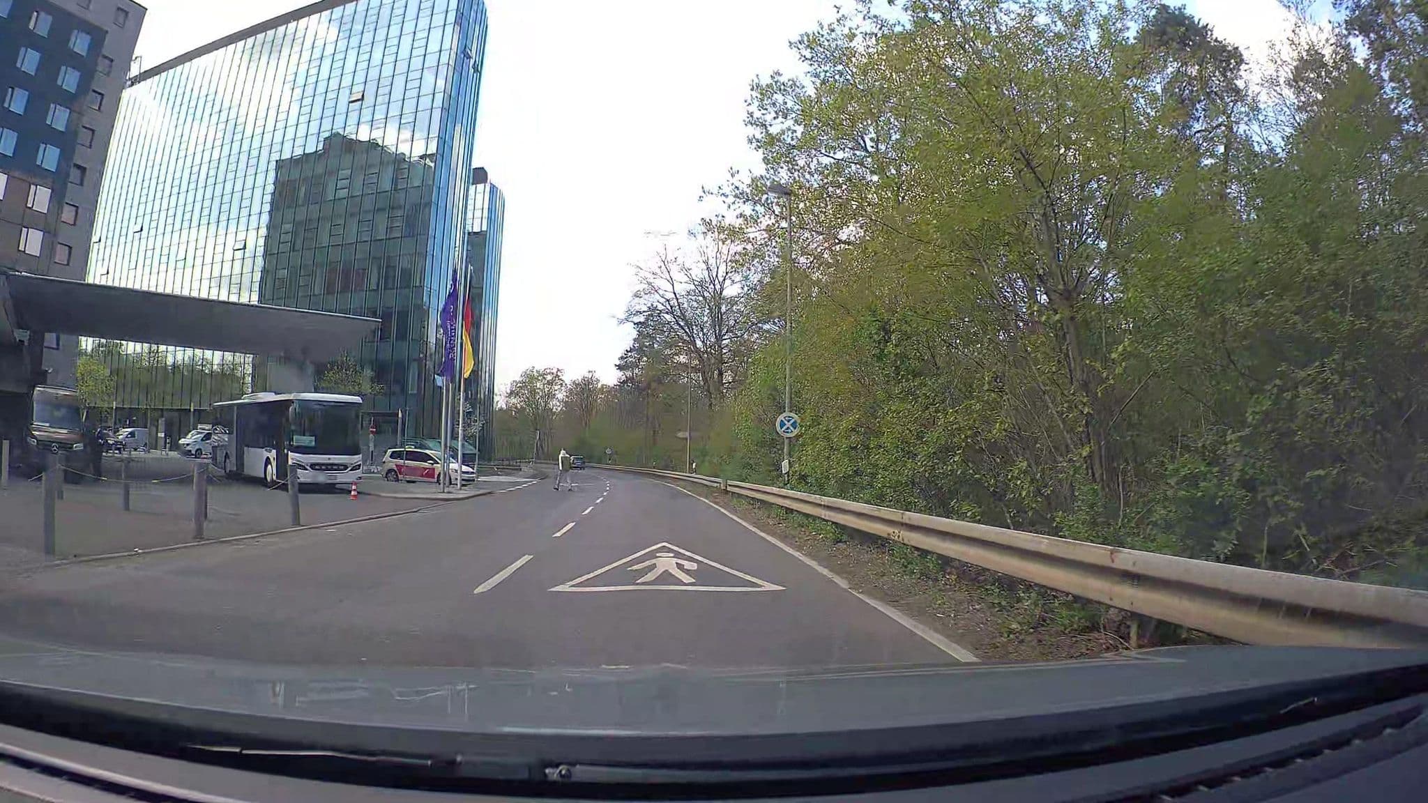 Street view near Open Sky Wellness & Fitness, Zeppelinheim — © poxonline (CC BY-SA · Mapillary)