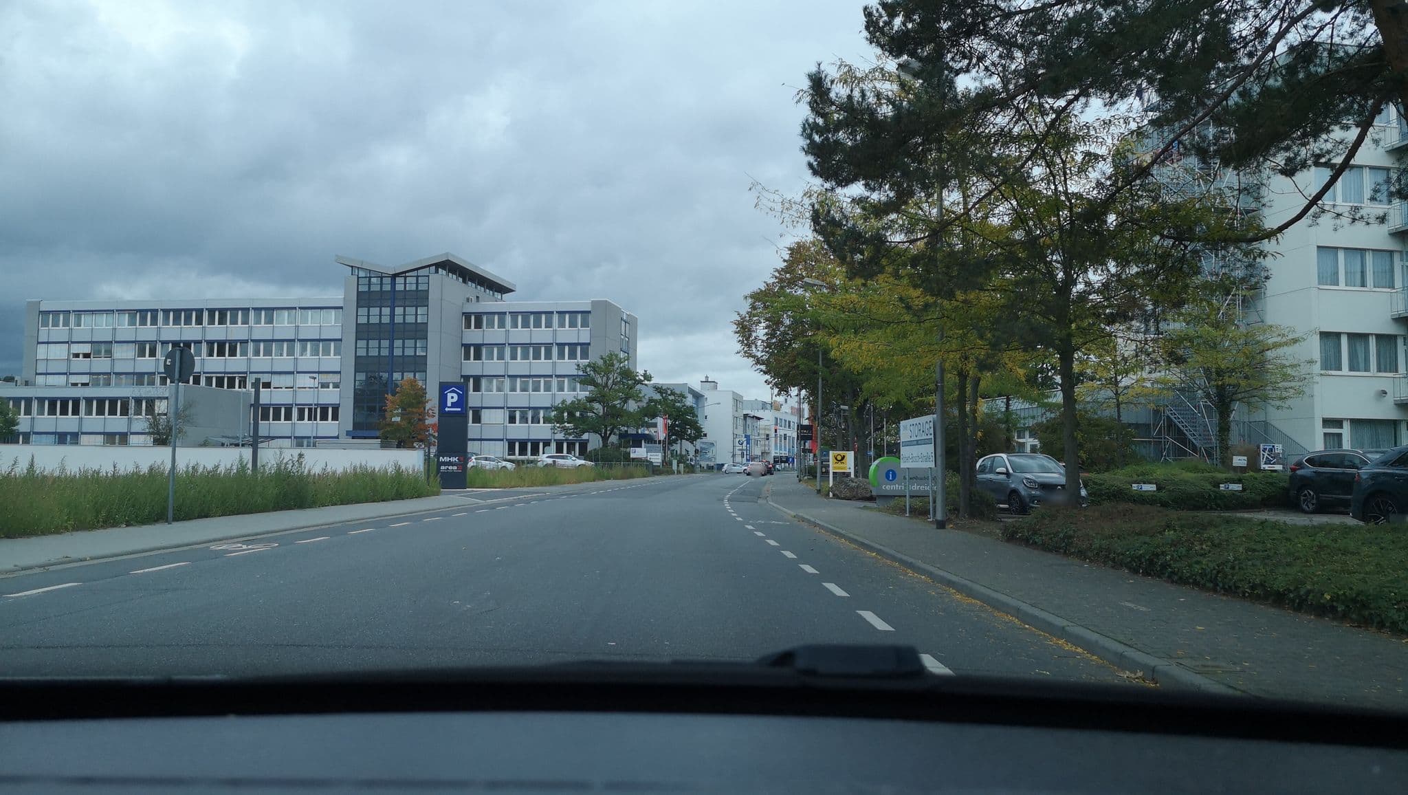 Street view near Best Western Select Dreieich, Dreieich — © fabiush (CC BY-SA · Mapillary)