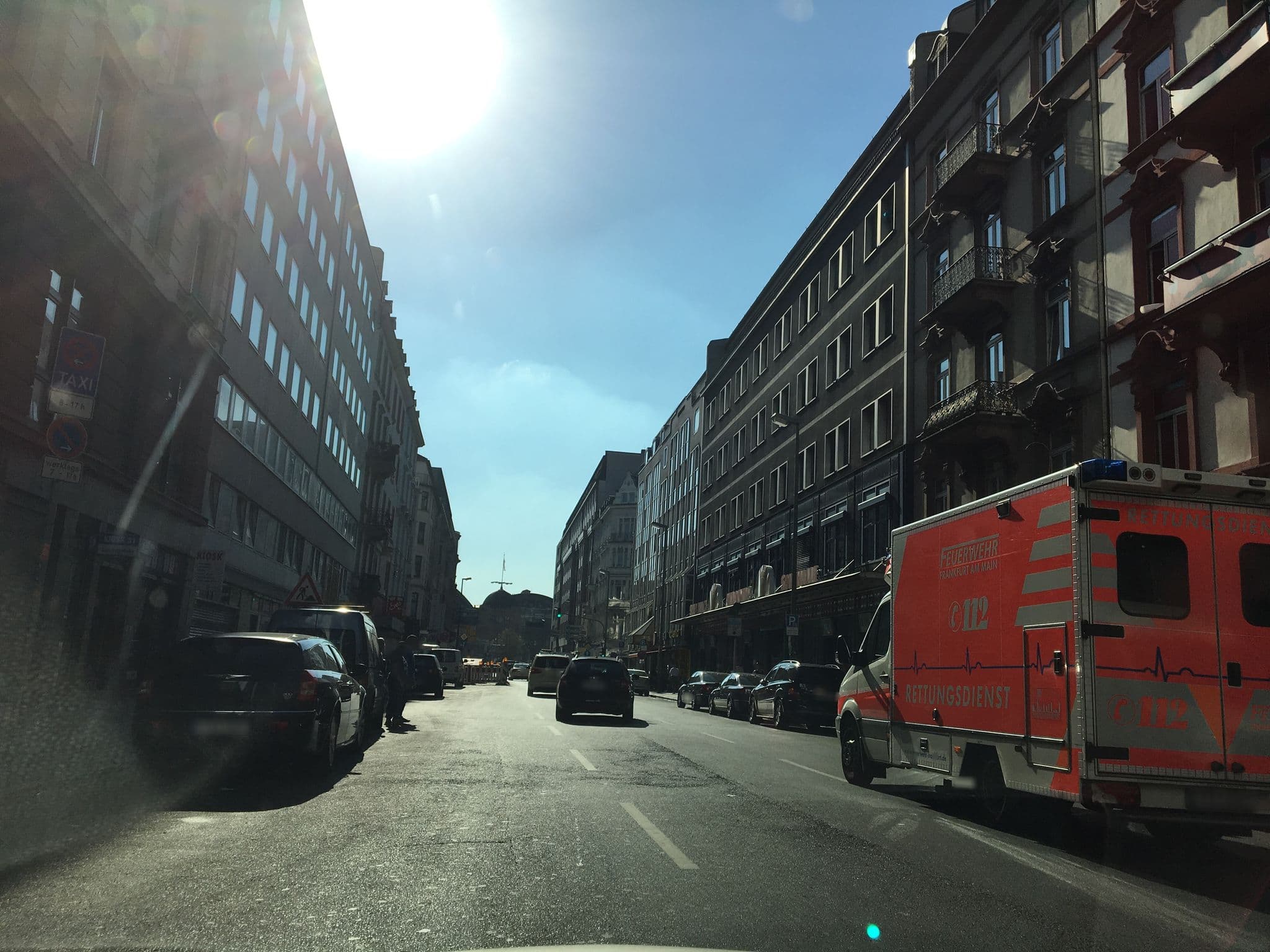 Street view near Aba Hotel, Frankfurt am Main — © chuck (CC BY-SA · Mapillary)