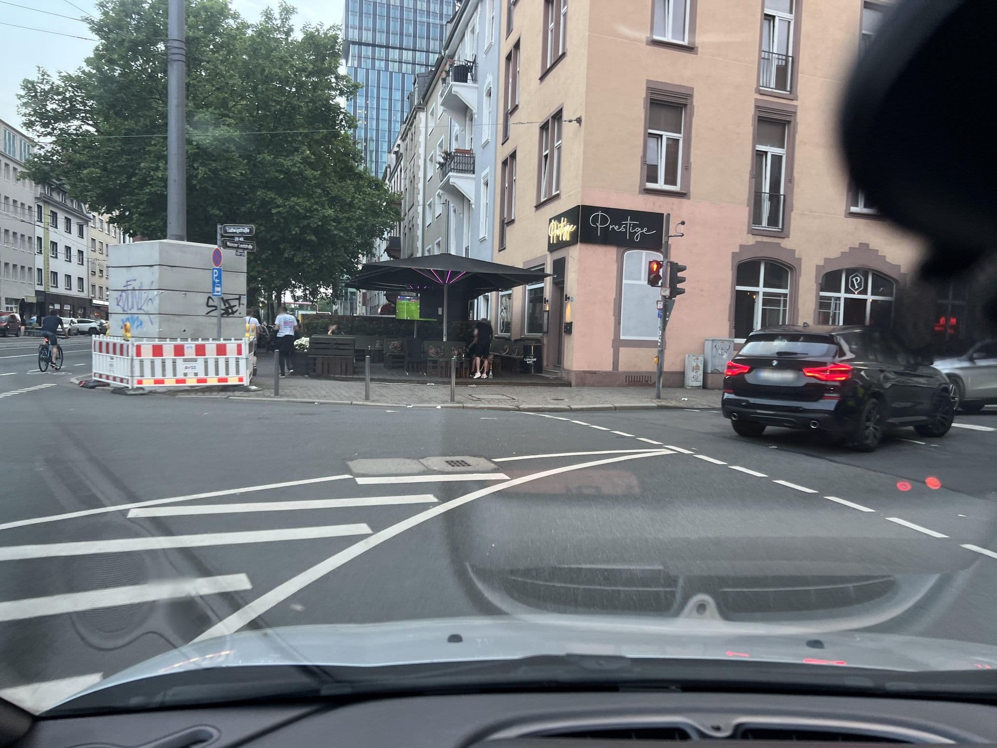 Street view near Star Inn Hotel Frankfurt Centrum, Frankfurt am Main — © robffm (CC BY-SA · Mapillary)
