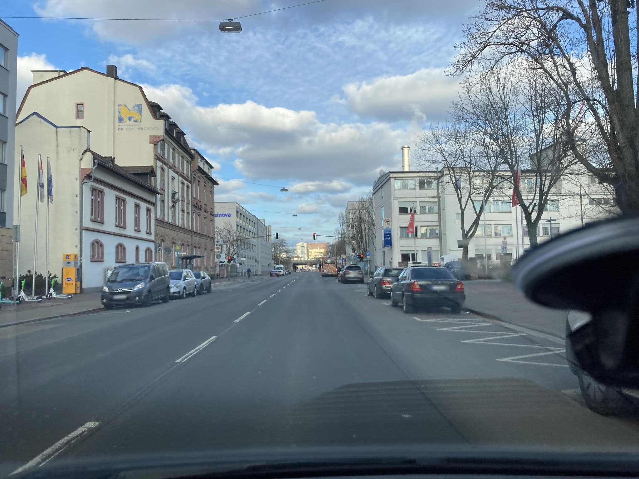 Street view near Holiday Inn Express, Gallus — © robffm (CC BY-SA · Mapillary)