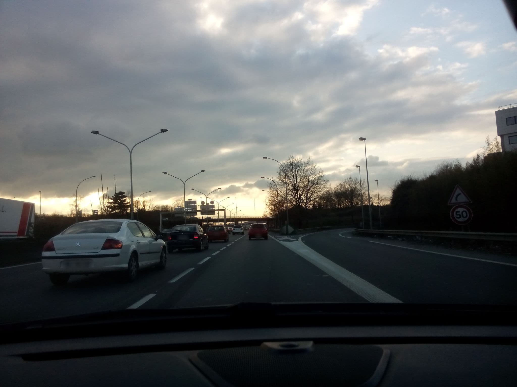 Street view near Novotel Paris Orly Rungis, Rungis — © jibec (CC BY-SA · Mapillary)
