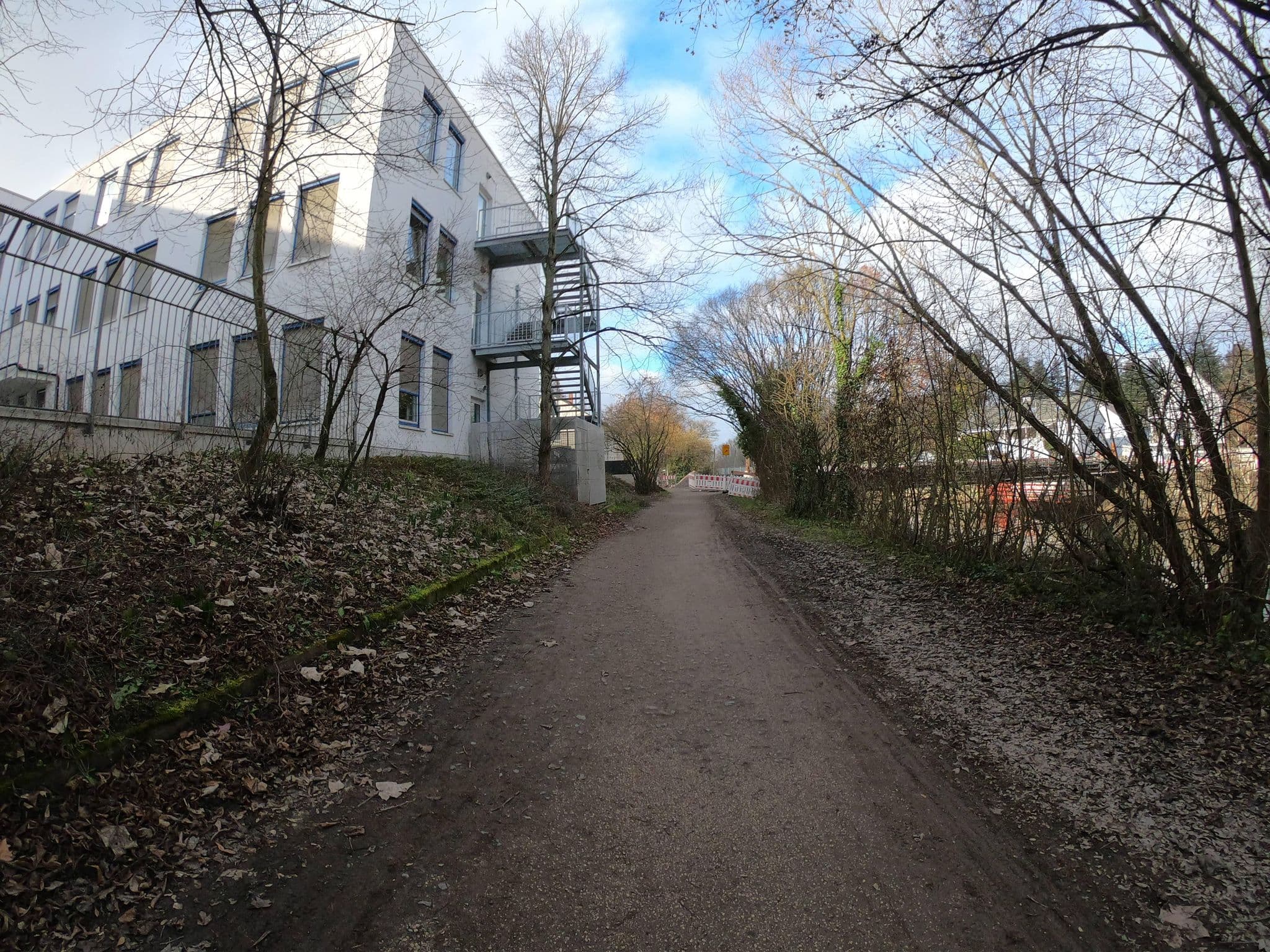 Street view near Aarauerhof Hotel, Gallus — © tmka (CC BY-SA · Mapillary)