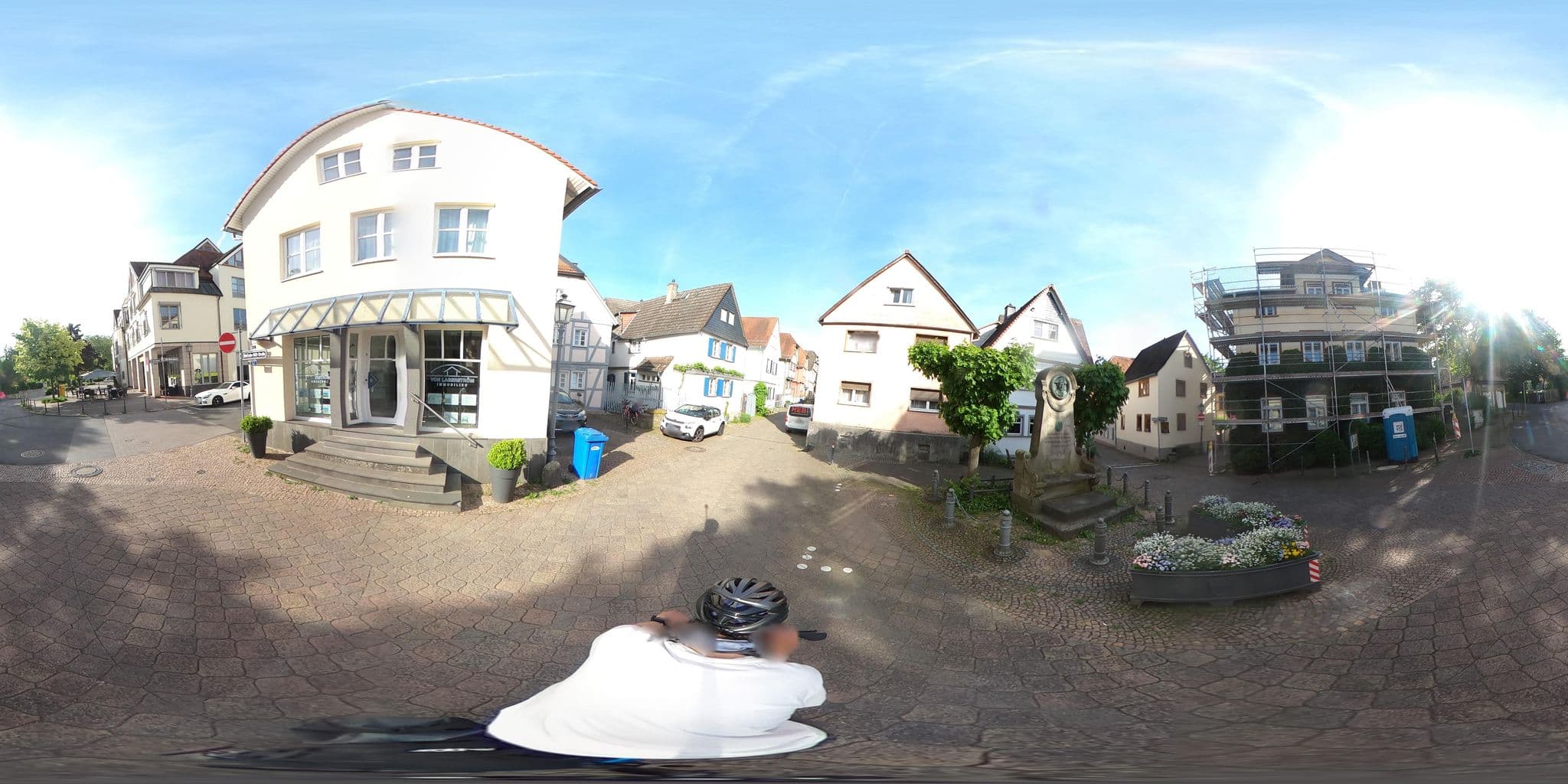 Street view near GDA Bad Homburg, Bad Homburg vor der Höhe — © Planungsgesellschaft_RV-K (CC BY-SA · Mapillary)