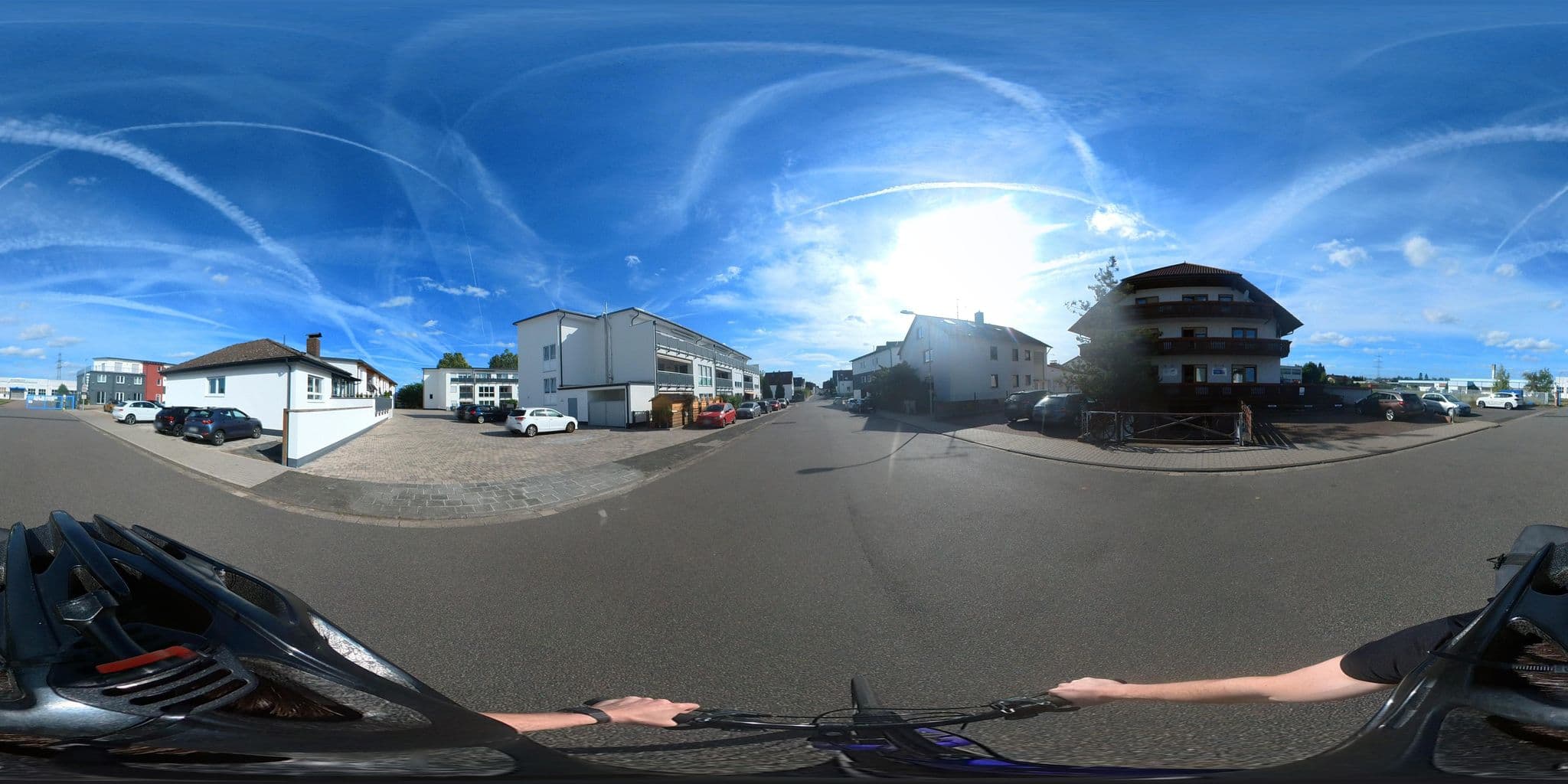 Street view near Hotel Schlafplatz, Rodgau — © stadtraumGmbH (CC BY-SA · Mapillary)