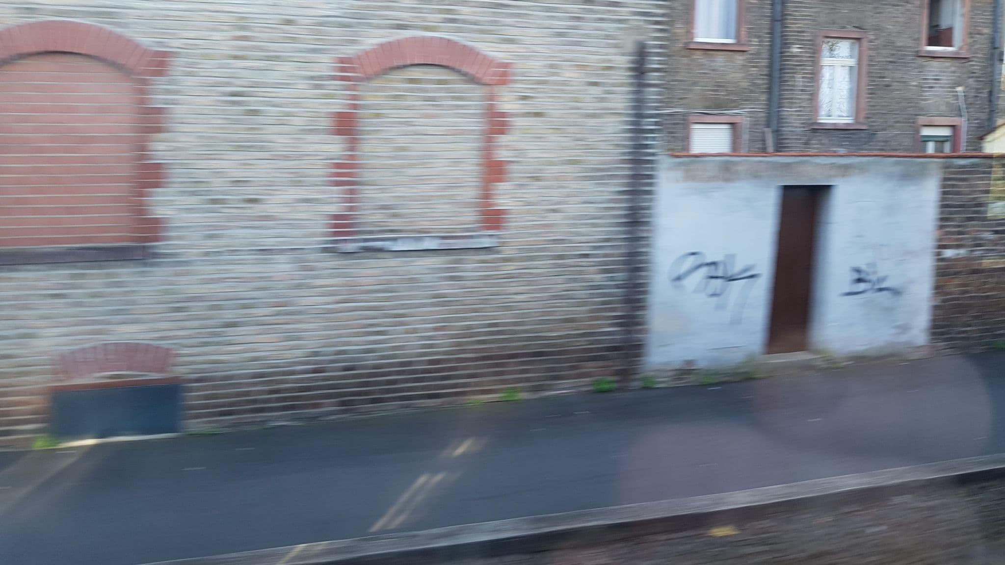 Street view near Deine Traumnacht Frankfurt, Offenbach — © jurgenweighardt (CC BY-SA · Mapillary)