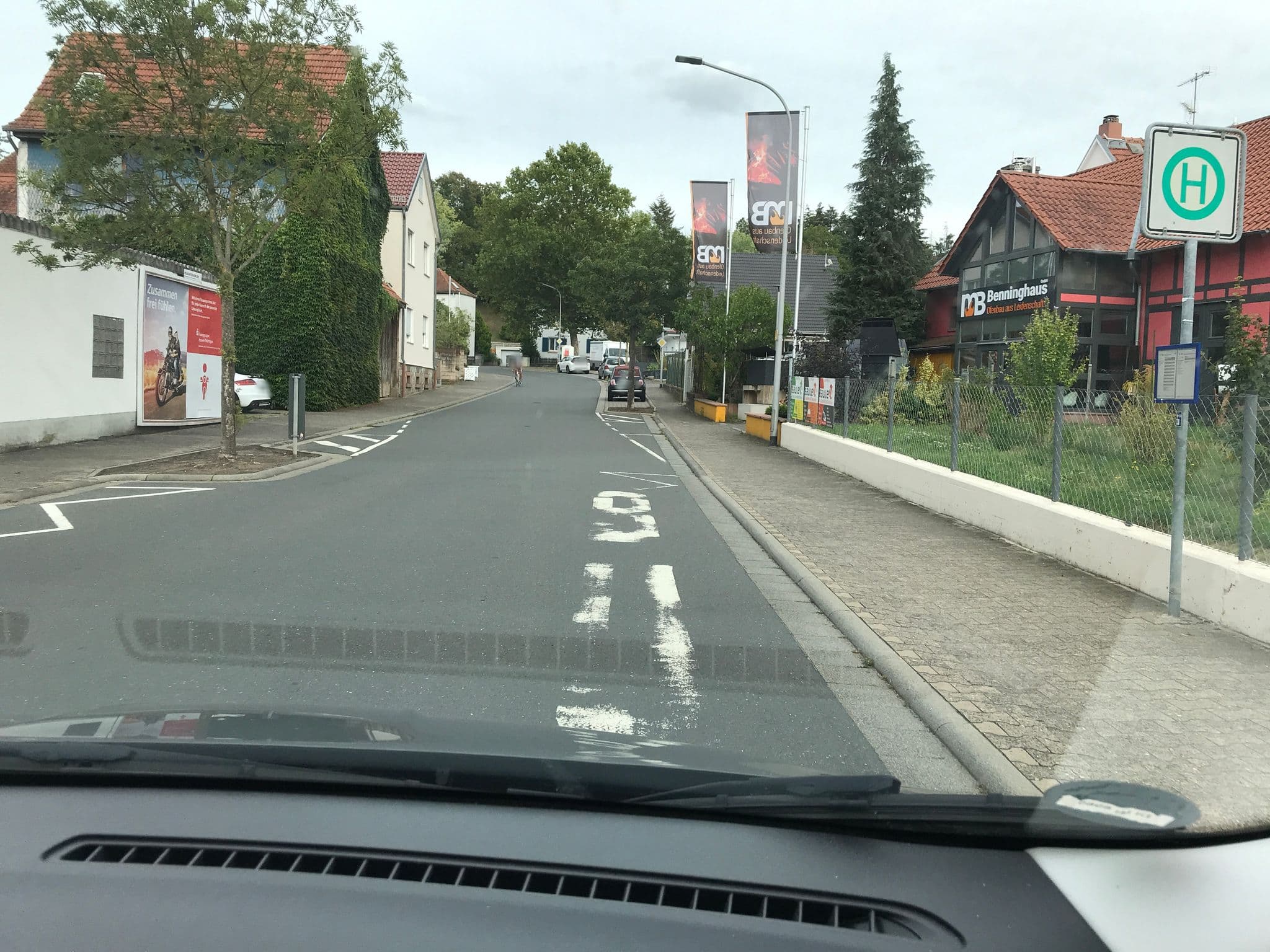 Street view near Klaschter Gastewohnung, Groß-Umstadt — © oschn0r (CC BY-SA · Mapillary)