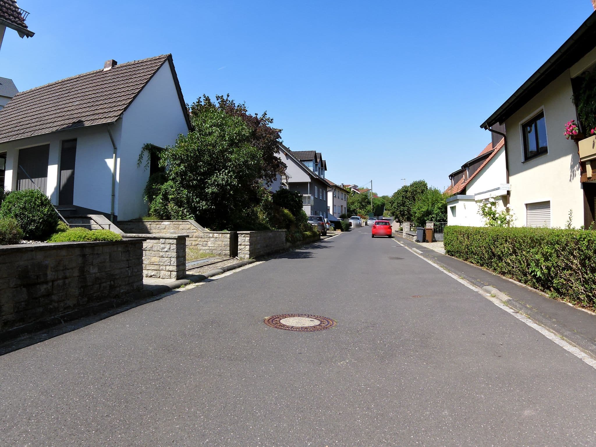 Street view near Paul und Ulrike Herbert, Erlabrunn — © zoegglmeyr (CC BY-SA · Mapillary)