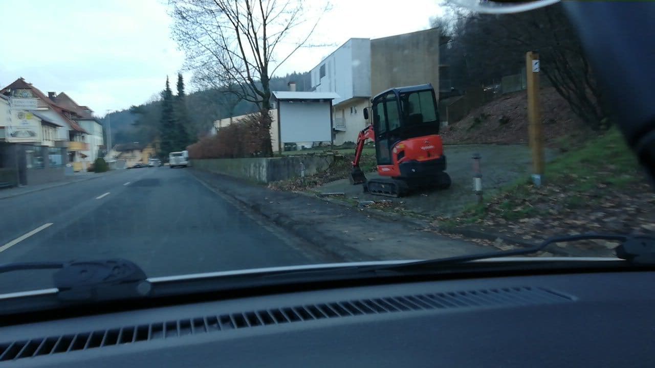 Street view near Landgasthaus Hochspessart, Heigenbrücken — © nickth (CC BY-SA · Mapillary)