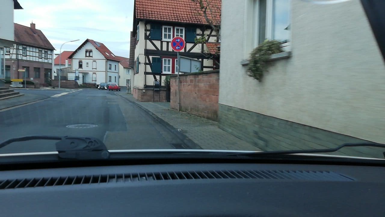 Street view near Johann Franz, Geiselbach — © nickth (CC BY-SA · Mapillary)
