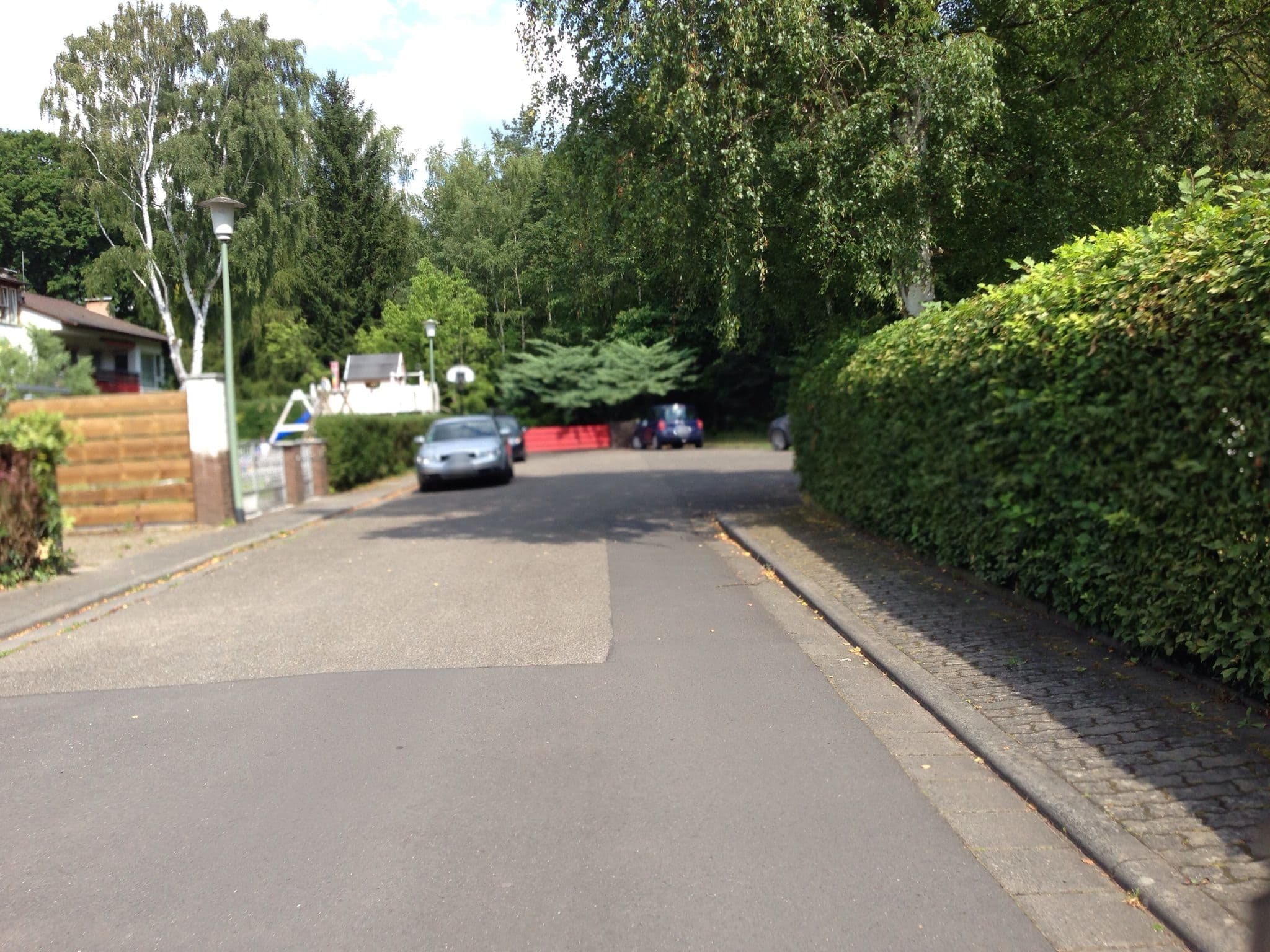 Street view near Kräuterpension am Wald, Großauheim — © flidolin (CC BY-SA · Mapillary)