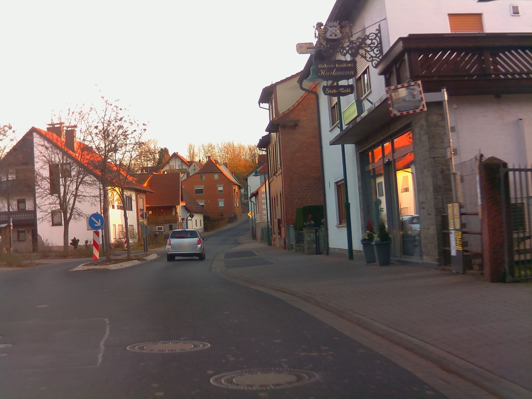 Street view near Hotel Geisselbach, Geiselbach — © ramap (CC BY-SA · Mapillary)