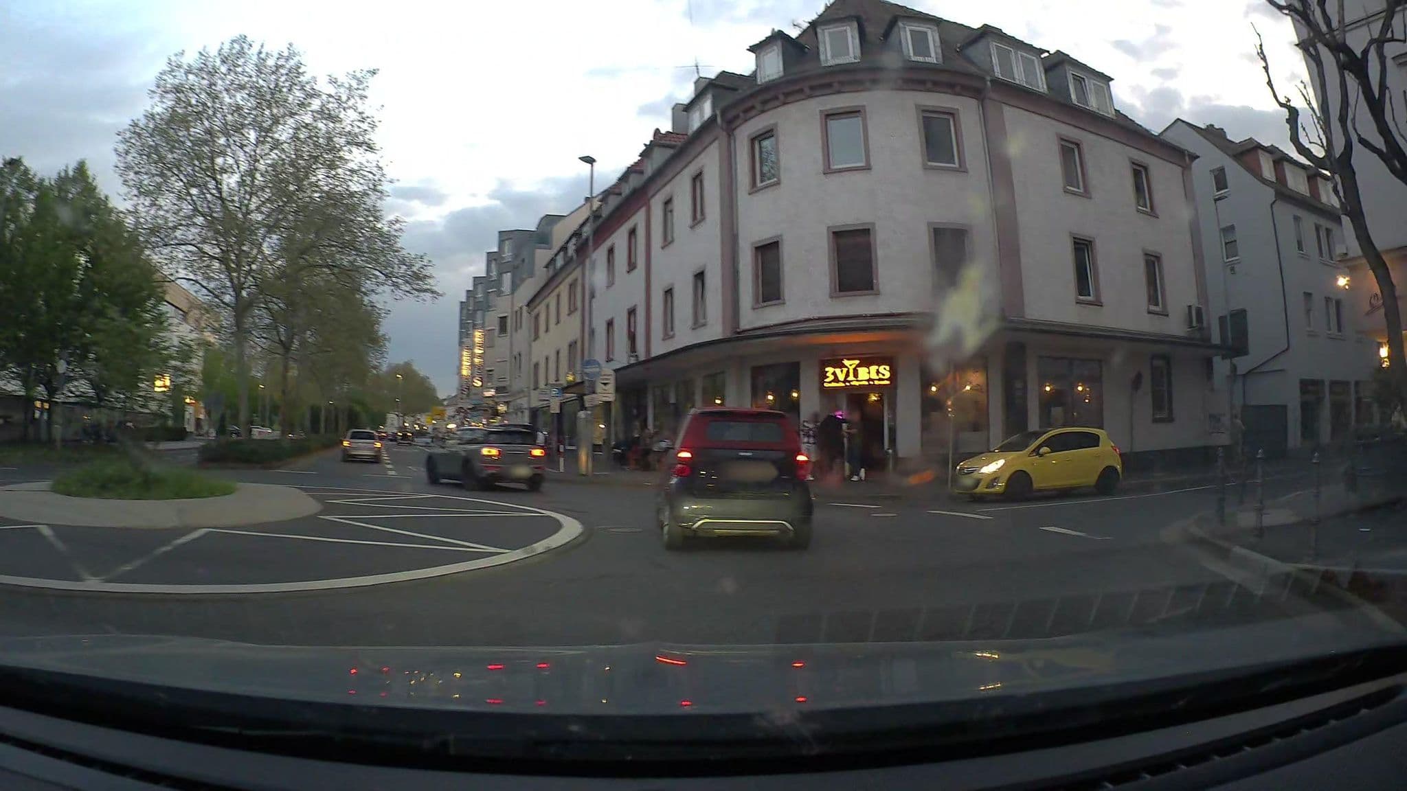 Street view near Novum Hotel Post Aschaffenburg, Aschaffenburg — © poxonline (CC BY-SA · Mapillary)