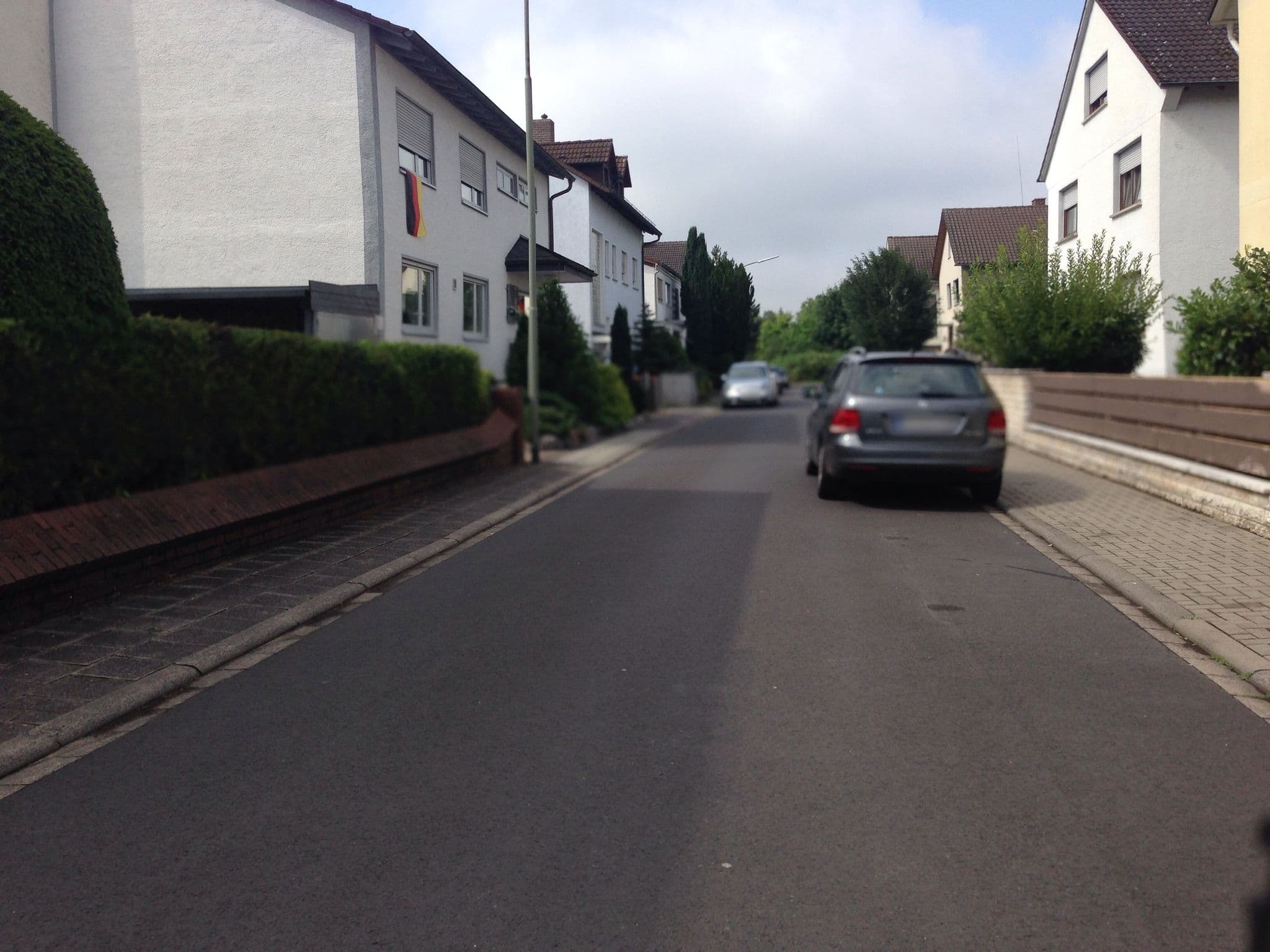 Street view near Apartment Laurence, Großauheim — © flidolin (CC BY-SA · Mapillary)