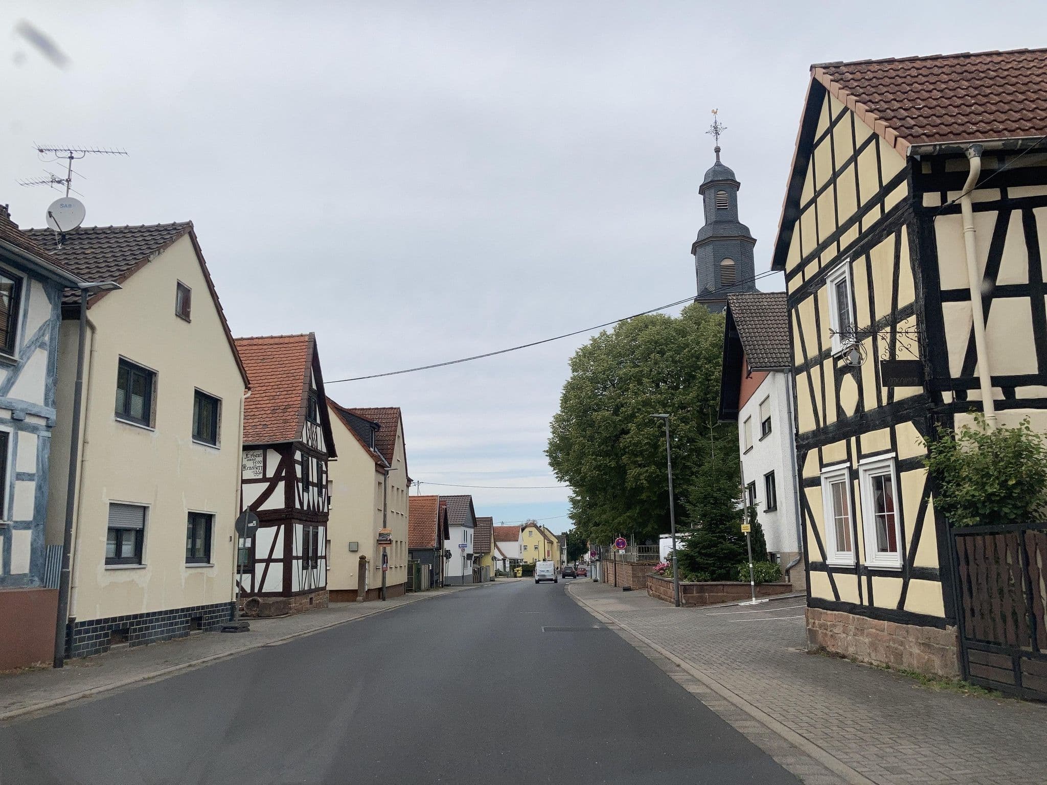 Street view near Ferienwohnung Lilli Limeshain, Altenstadt — © tasmaniadevil (CC BY-SA · Mapillary)