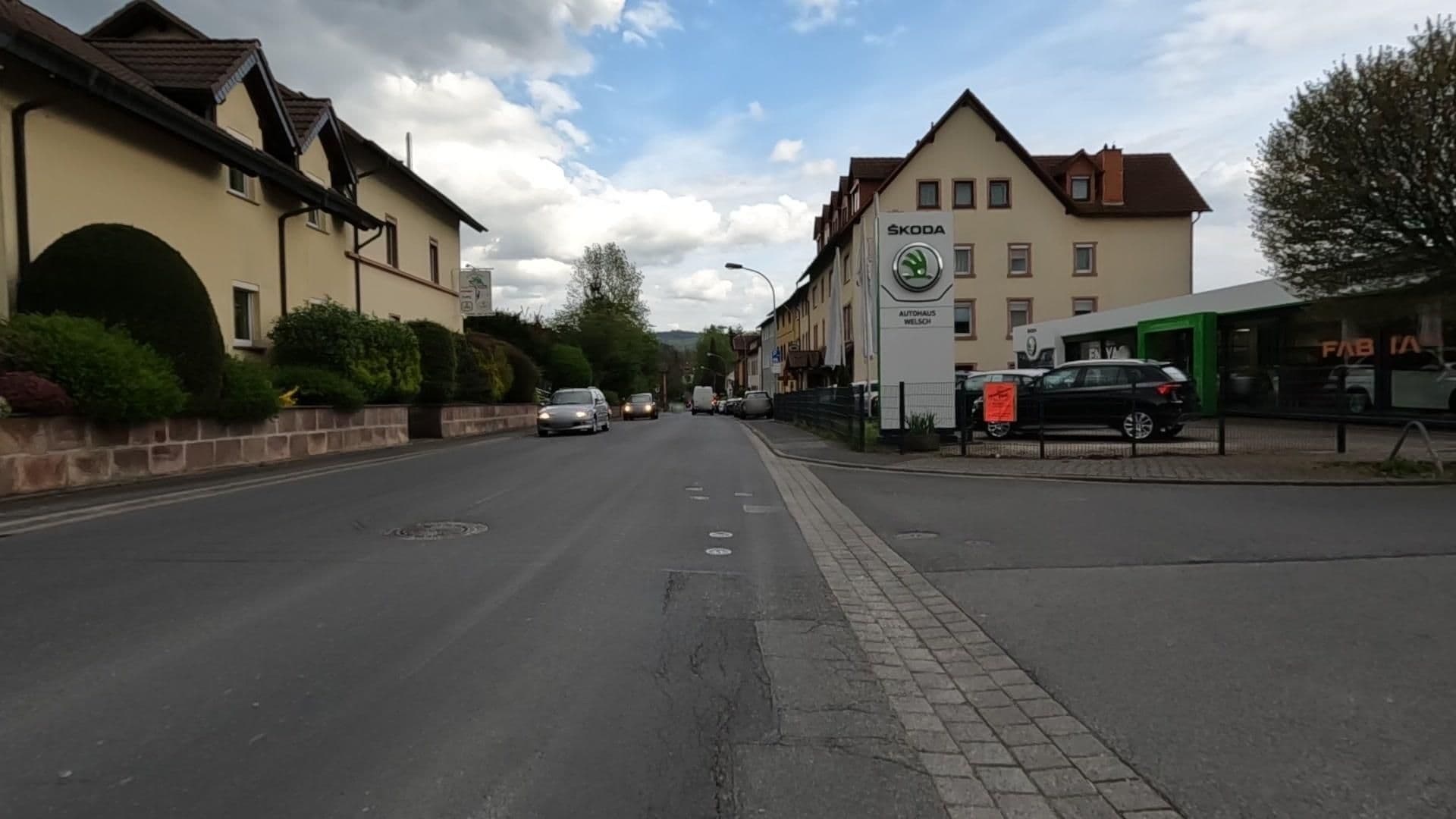 Street view near Gasthof zum Specht, Hösbach — © Velo63739 (CC BY-SA · Mapillary)