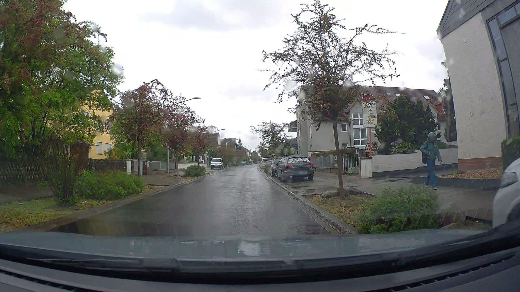 Street view near Schmale Gisela, Seligenstadt — © poxonline (CC BY-SA · Mapillary)