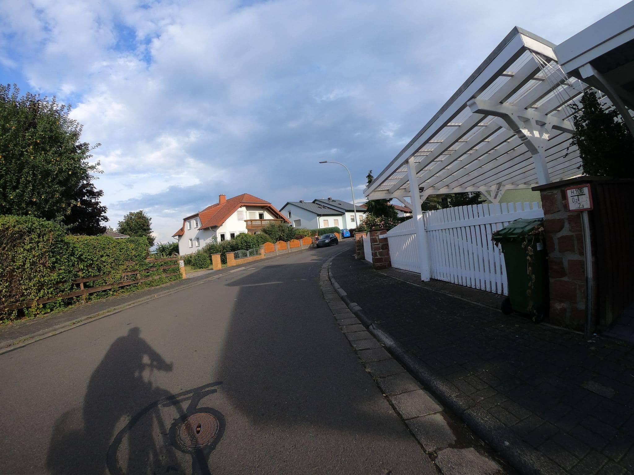 Street view near Gerhard-Haub, Irmtraud Chorleiterin, Grünberg — © grinninghamster (CC BY-SA · Mapillary)