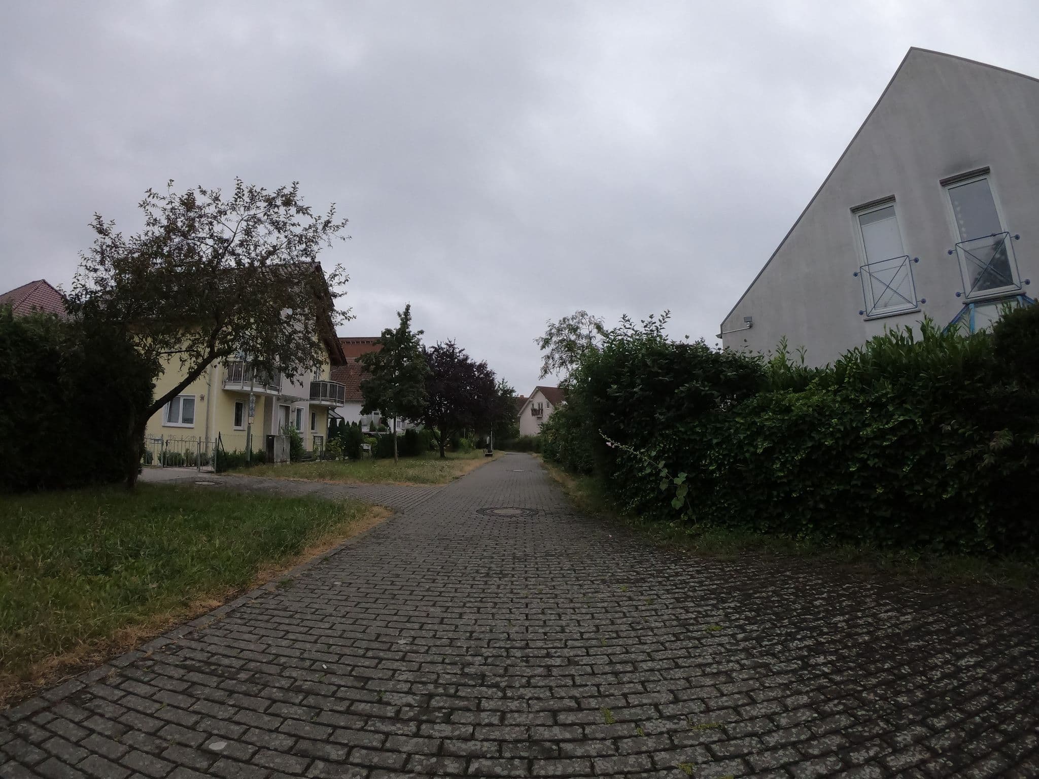 Street view near Ferienwohnung-Wieseck, Wieseck — © grinninghamster (CC BY-SA · Mapillary)