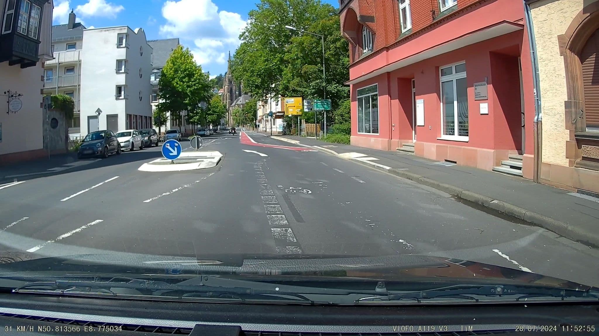 Street view near Hotel Haus Müller, Marburg an der Lahn — © tim3003 (CC BY-SA · Mapillary)