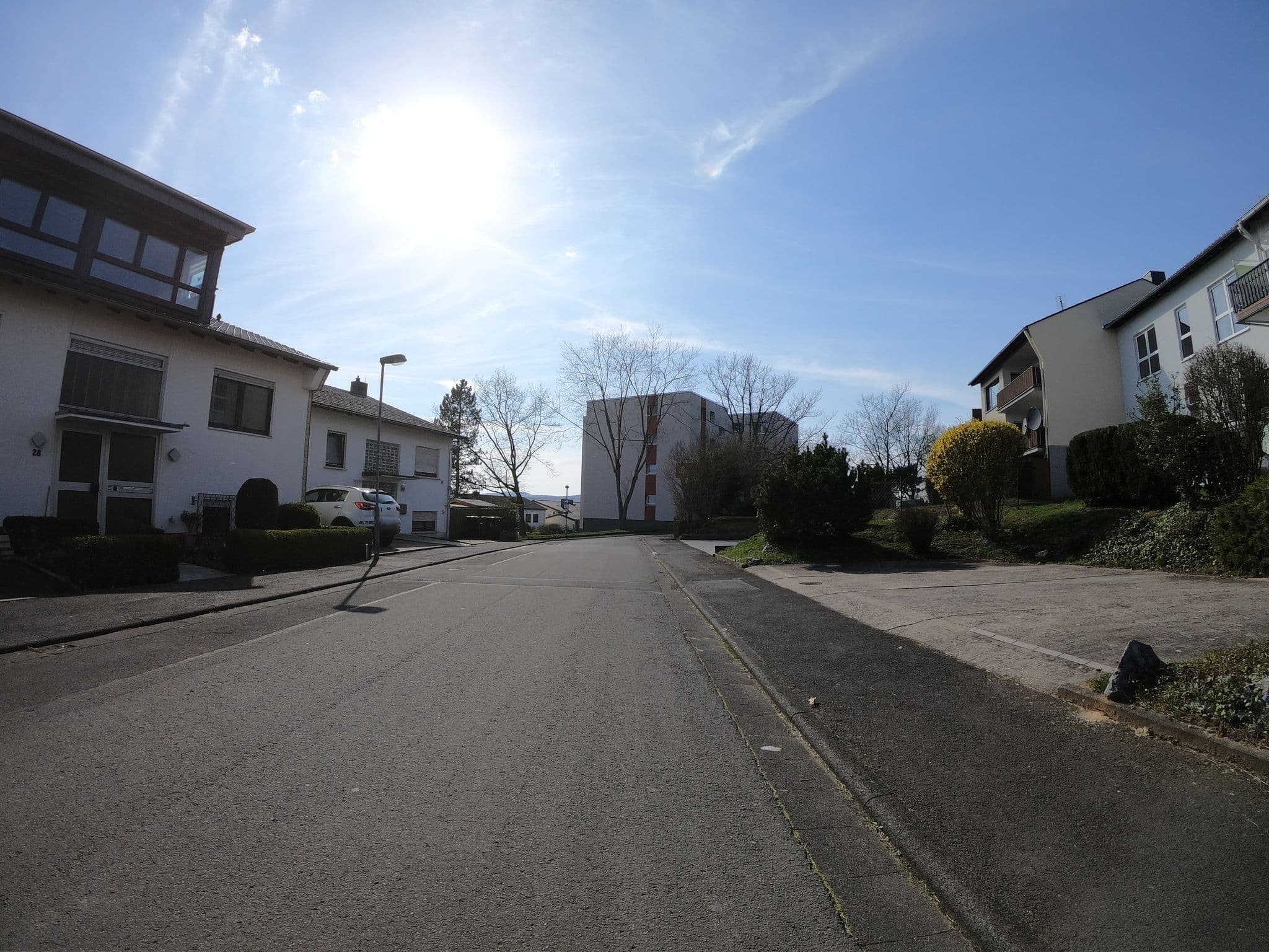Street view near LSC Management GmbH & Co, Heuchelheim — © grinninghamster (CC BY-SA · Mapillary)