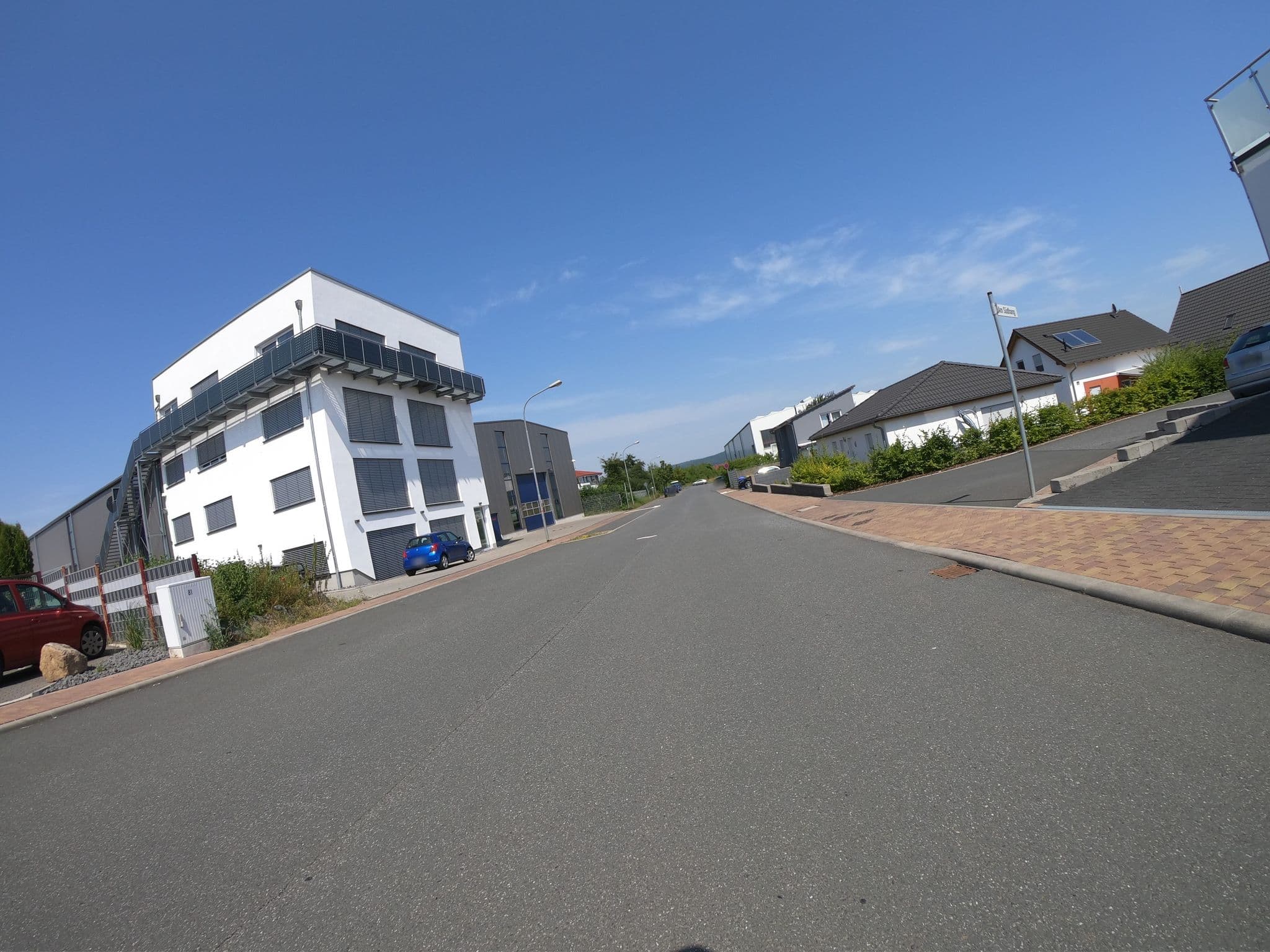 Street view near Ferienwohnung Staufenberg, Staufenberg — © grinninghamster (CC BY-SA · Mapillary)