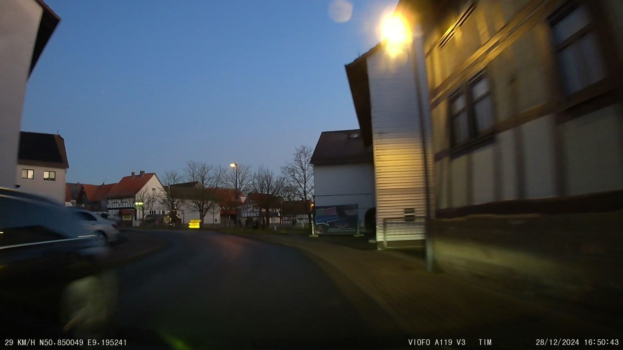 Street view near Malerstübchen Willingshausen, Willingshausen — © tim3003 (CC BY-SA · Mapillary)
