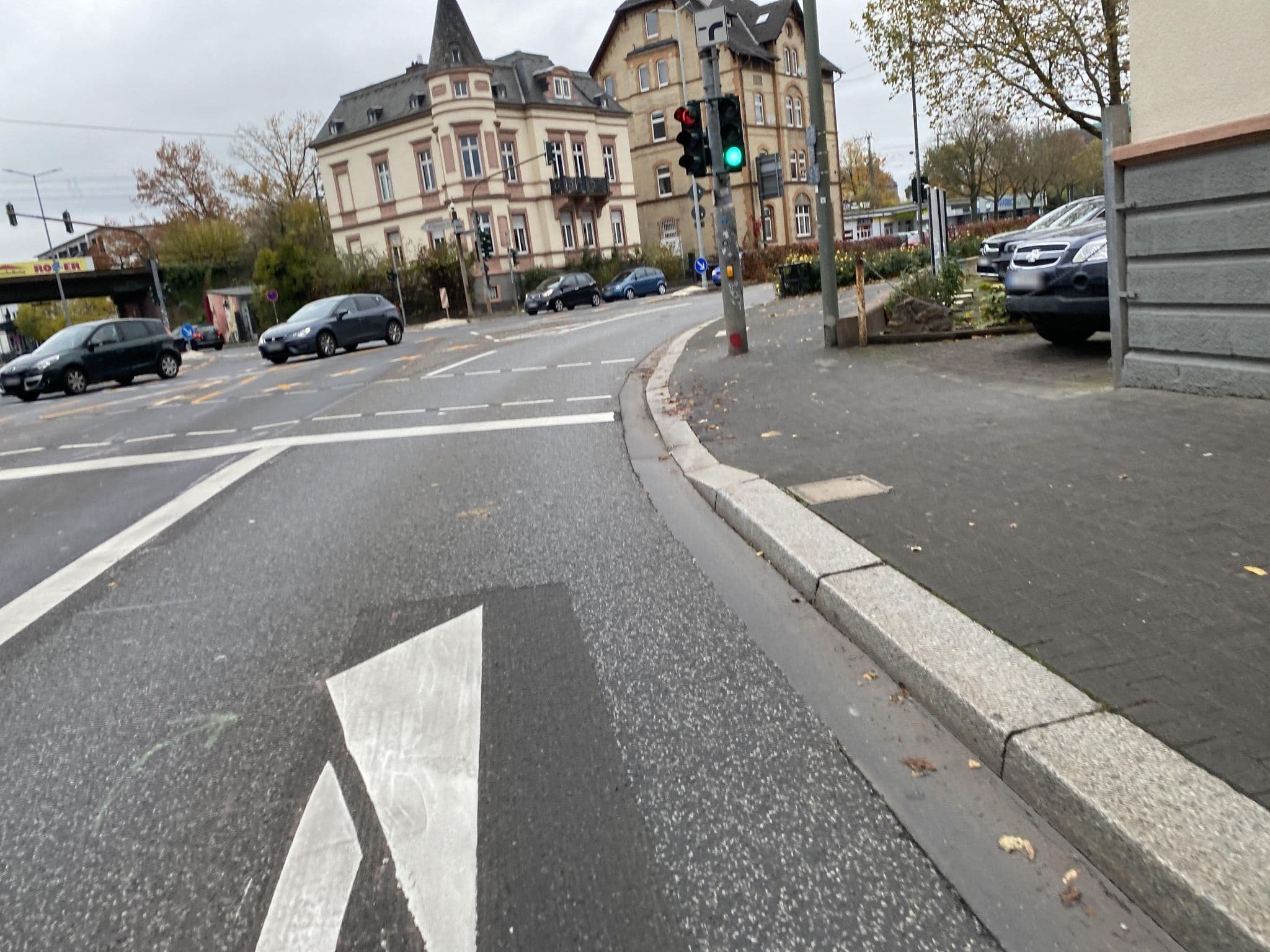 Street view near Alt Gießen, Gießen — © troher15 (CC BY-SA · Mapillary)