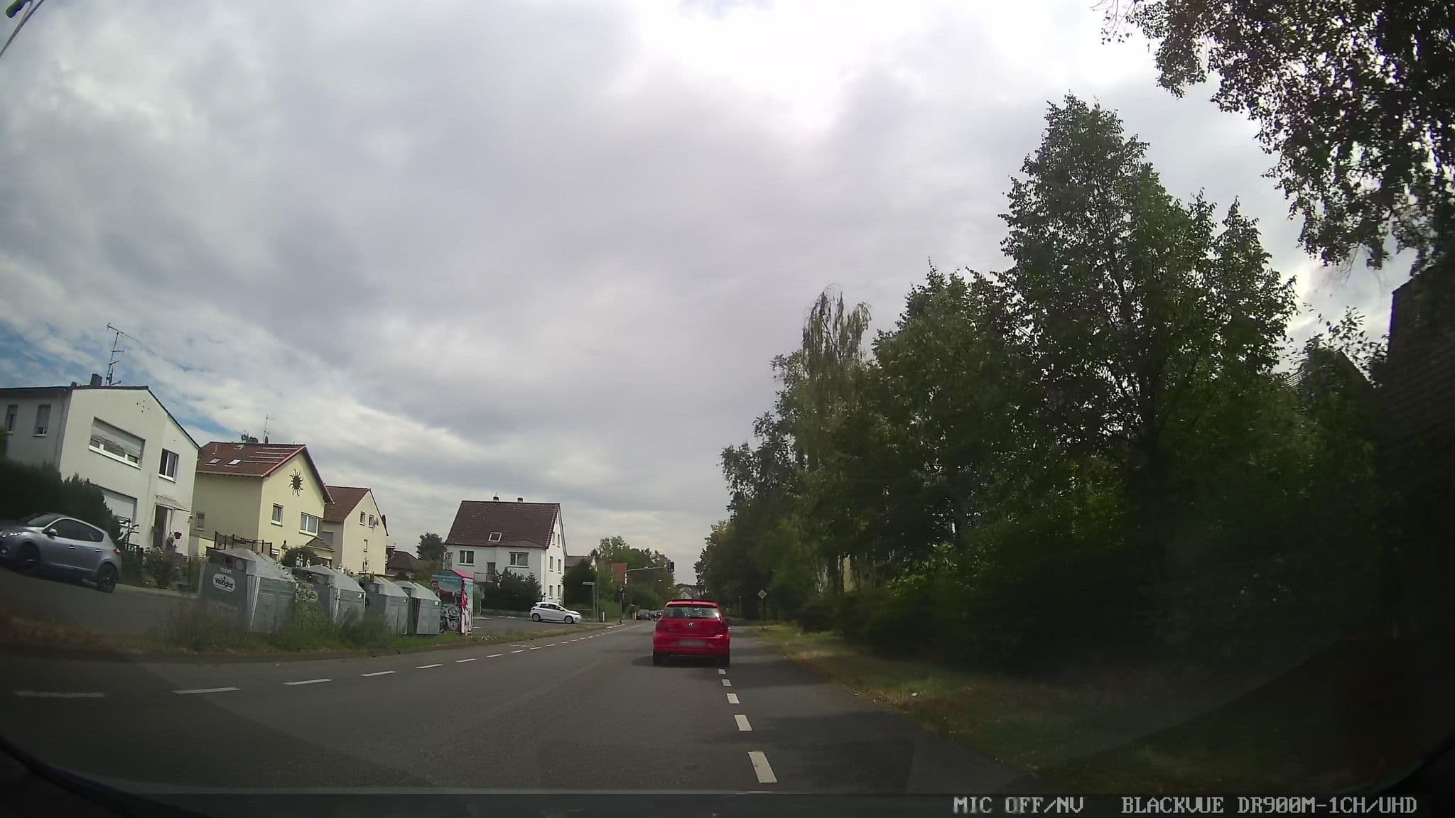 Street view near Ferienwohnung Georgenpark, Bad Nauheim — © chuck (CC BY-SA · Mapillary)
