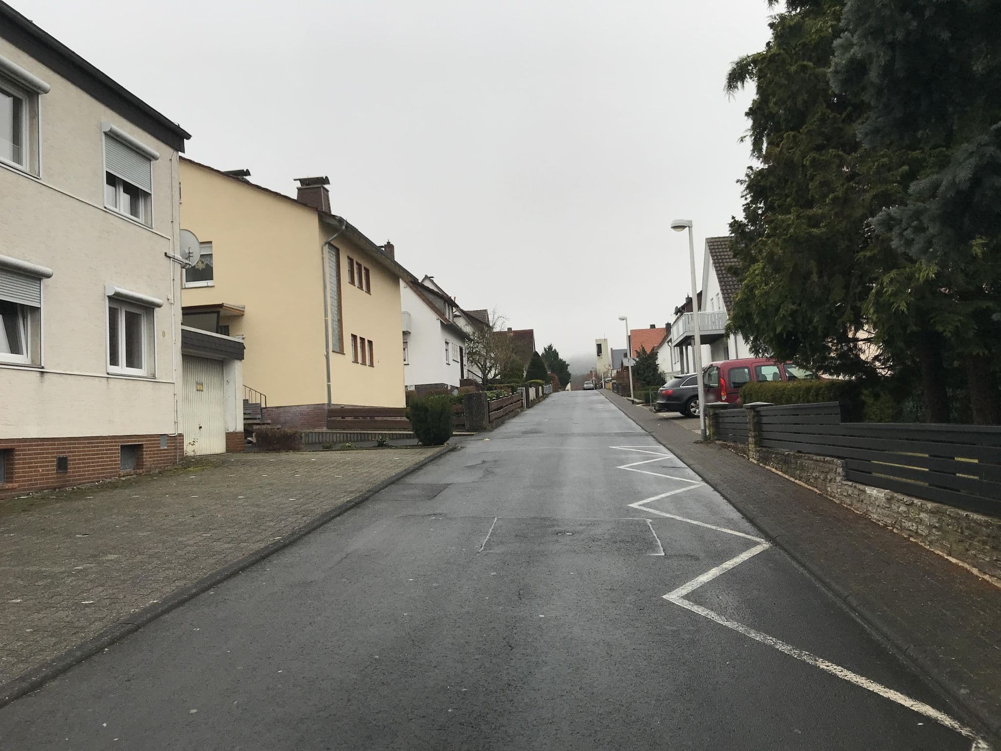 Street view near Pfalzgraf Ilse Hotelbetriebe, Bad Wildungen — © troher15 (CC BY-SA · Mapillary)