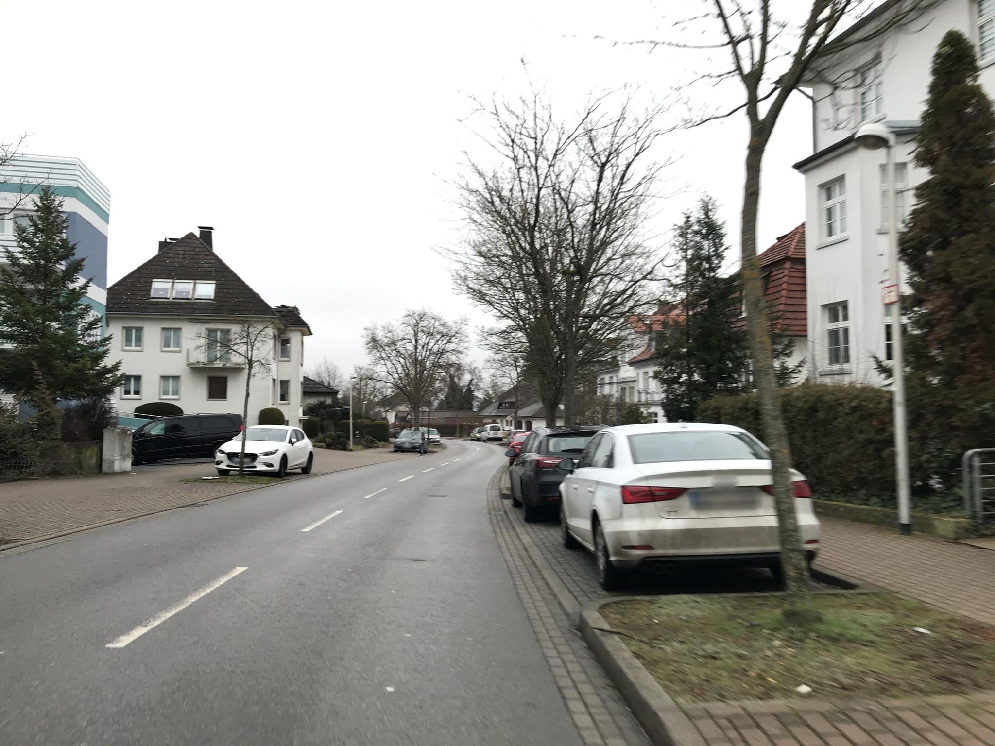 Street view near Fremdenheim Steiner, Bad Wildungen — © troher15 (CC BY-SA · Mapillary)