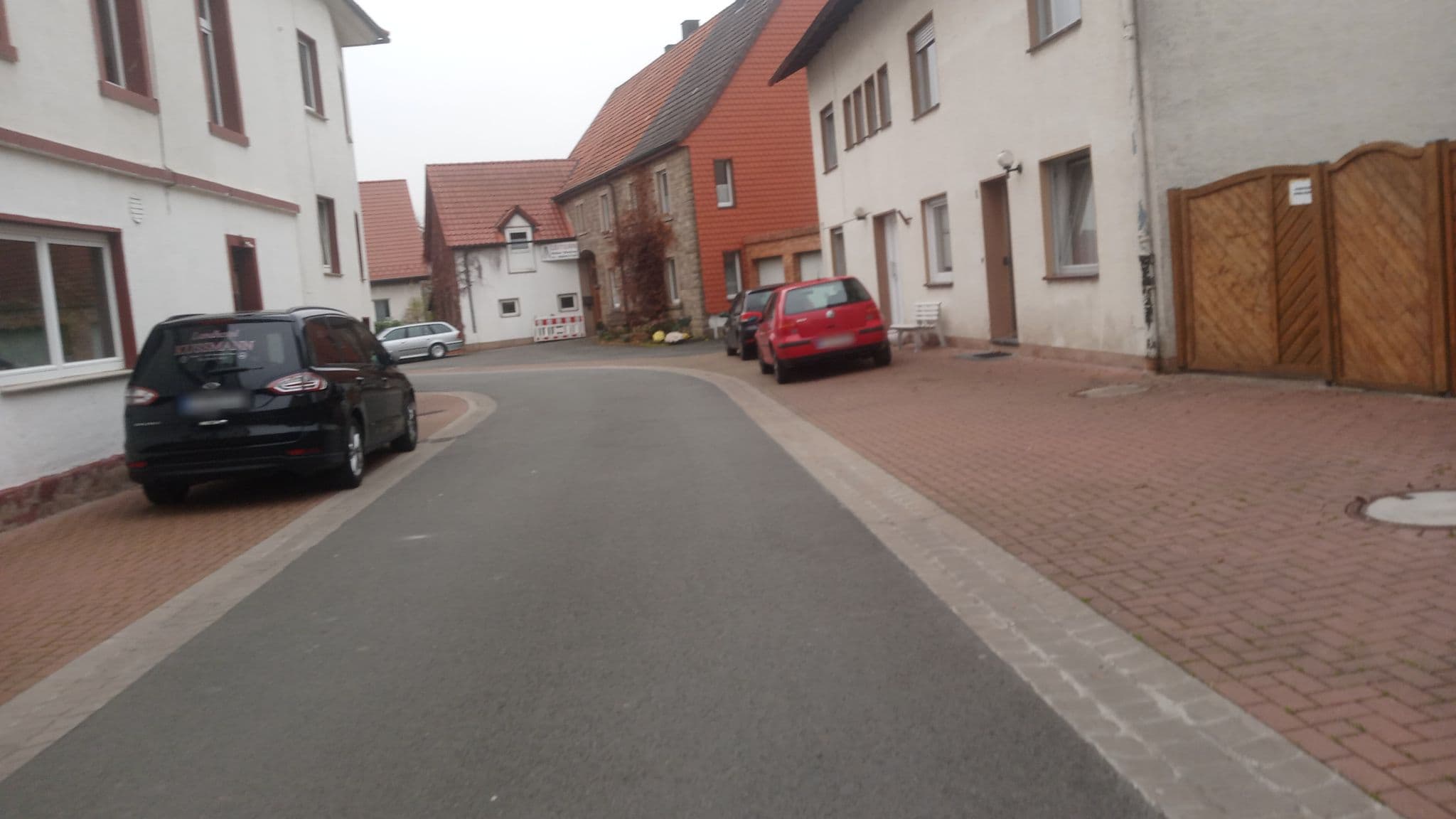 Street view near Hotel Kussmann, Warburg — © monkz (CC BY-SA · Mapillary)