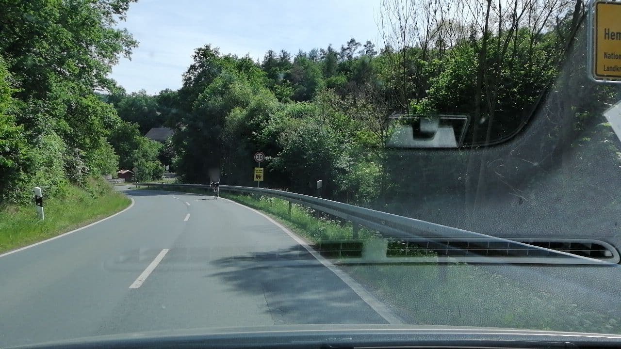 Street view near Ferienhaus Lirum Larum Löffelstiel, Edertal — © flugyflay (CC BY-SA · Mapillary)