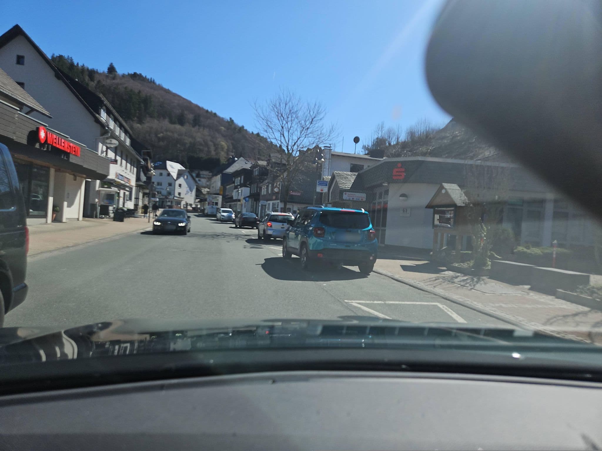 Street view near Ferienwohnungen Haus Pitti, Willingen — © toho (CC BY-SA · Mapillary)