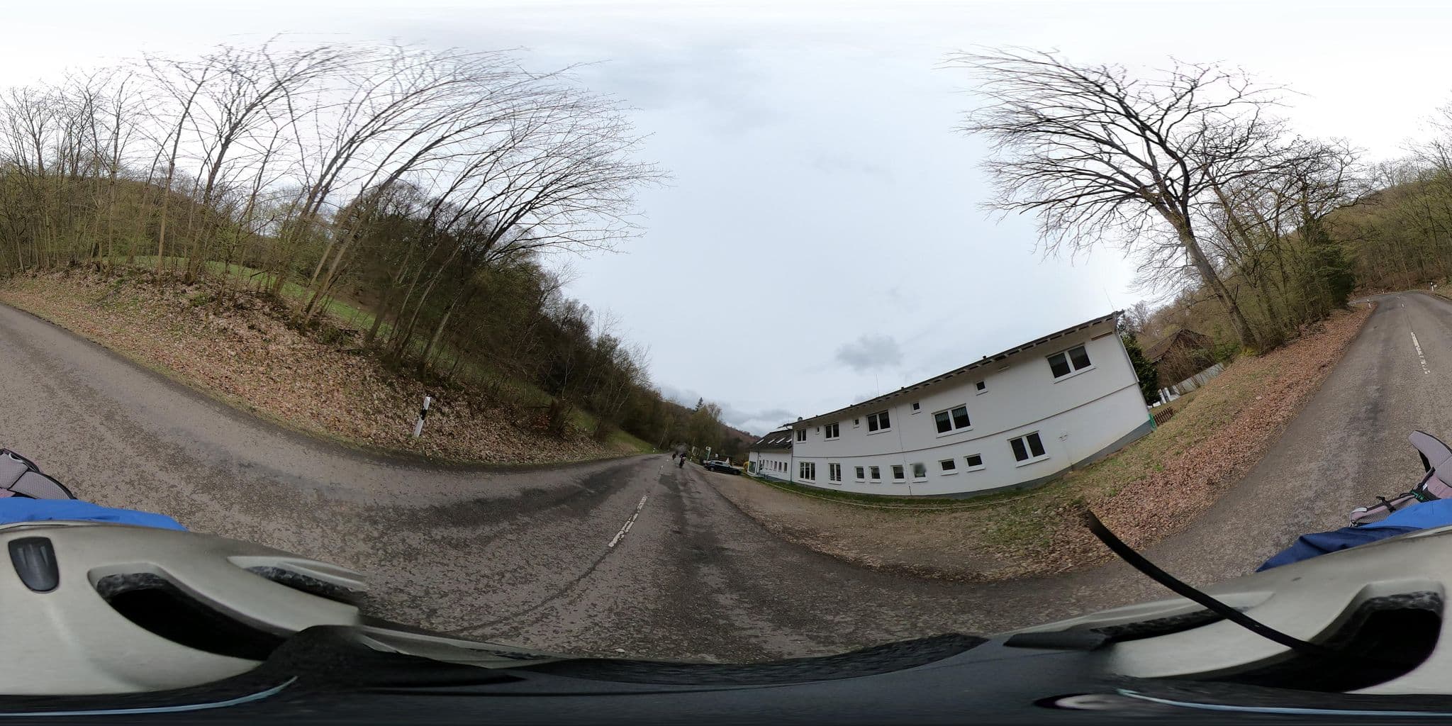 Street view near Hohe Fahrt, Vöhl — © tmka (CC BY-SA · Mapillary)
