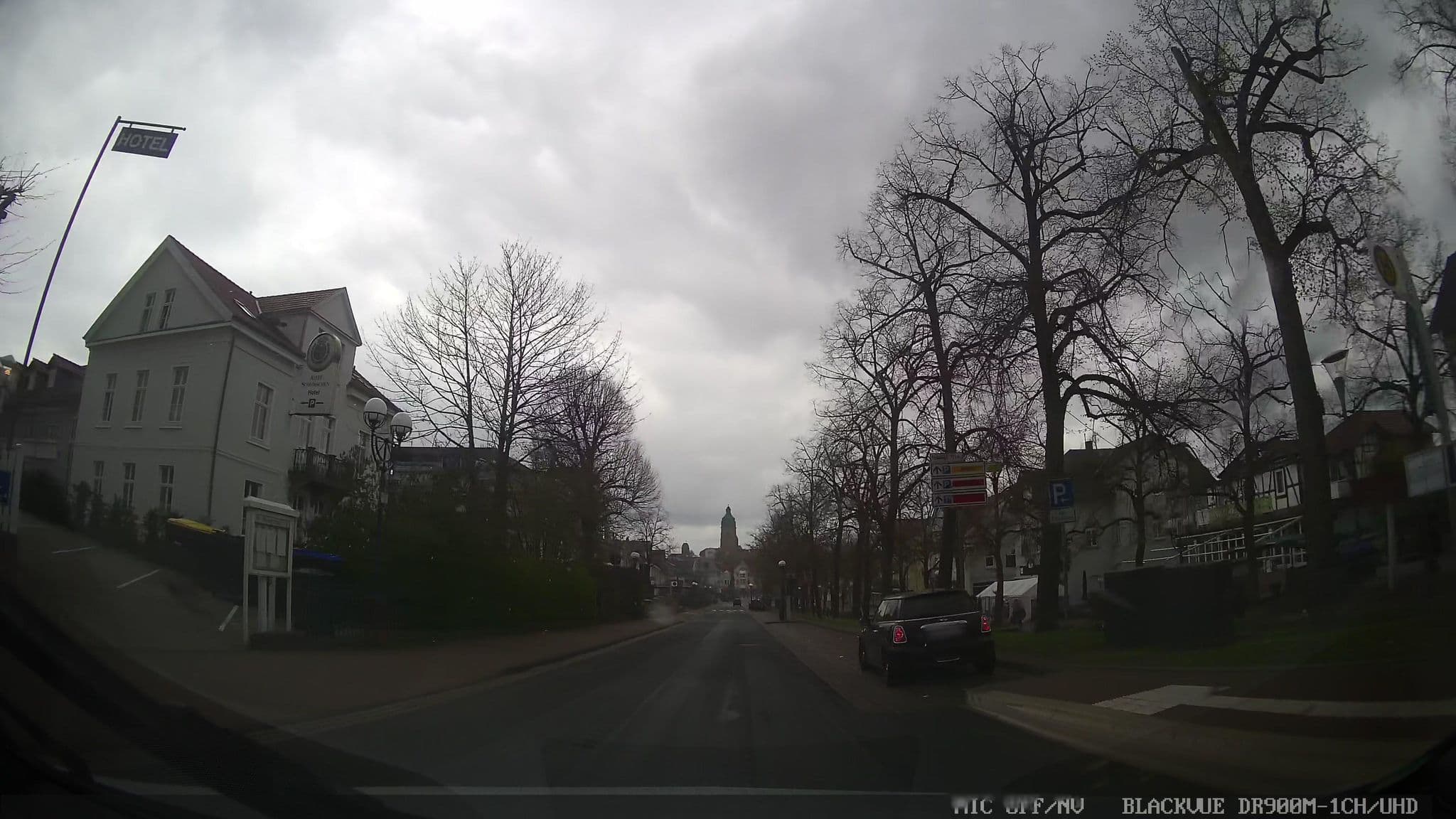Street view near Villa Goldbach, Bad Wildungen — © chuck (CC BY-SA · Mapillary)
