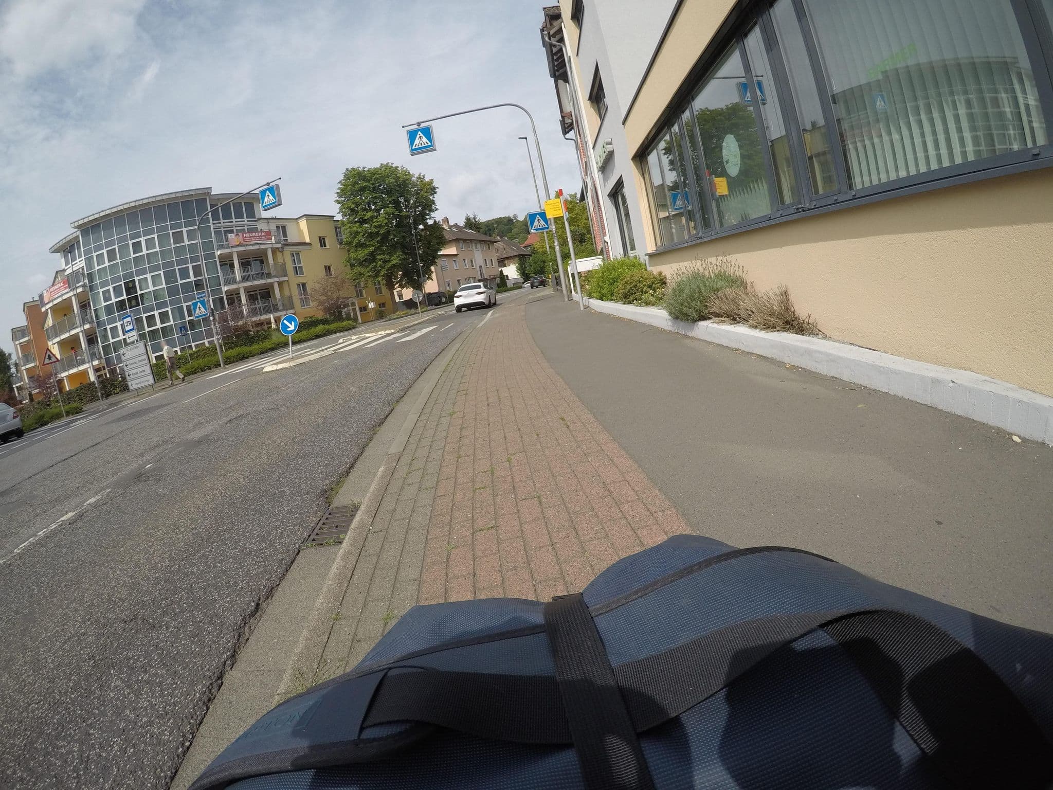 Street view near Hotel Wenzel, Bad Hersfeld — © mfa (CC BY-SA · Mapillary)