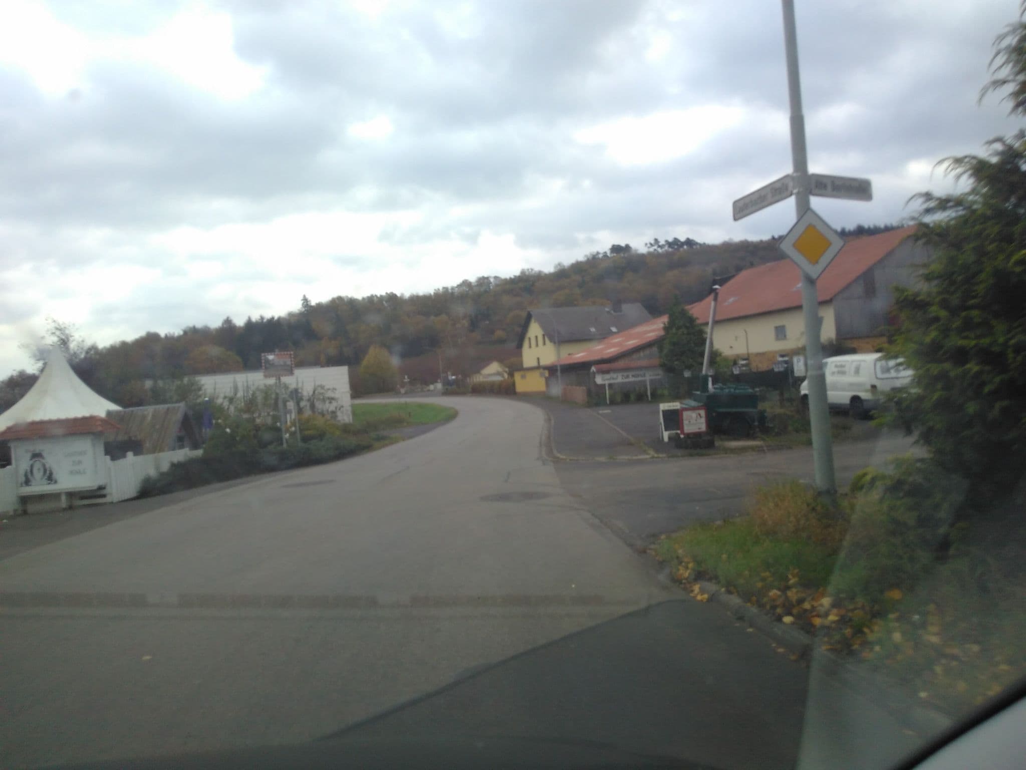Street view near Mühlenhaus Röhrig, Lauterbach — © zuse (CC BY-SA · Mapillary)
