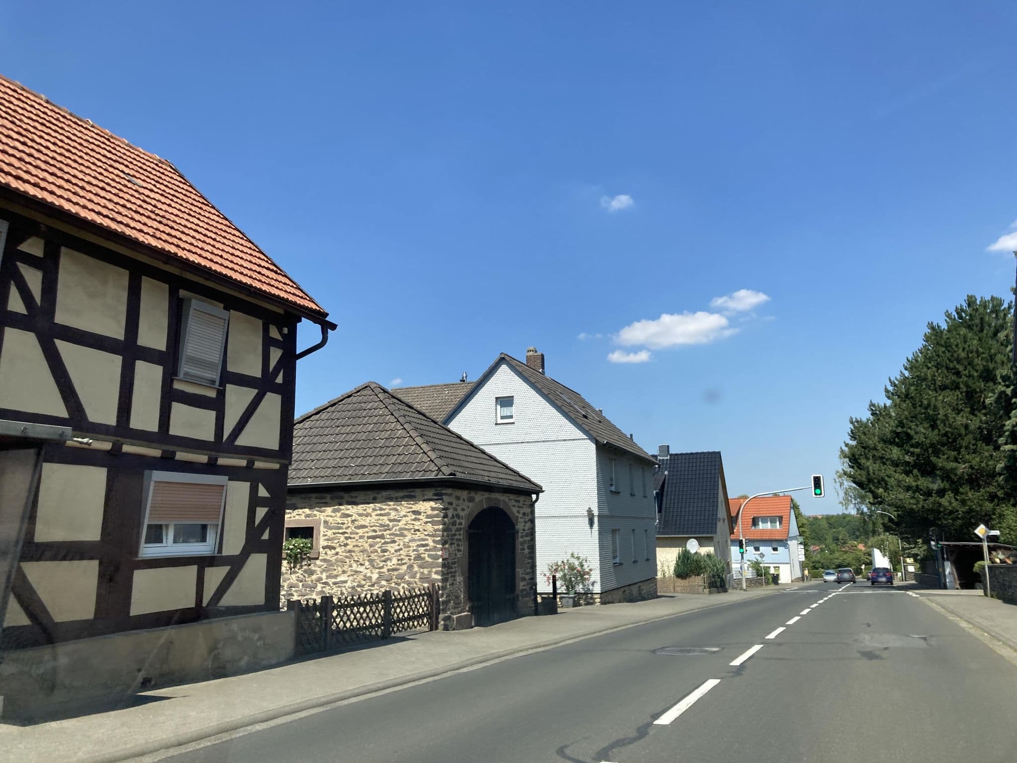 Street view near Ingeburg Röhler-Jork, Alsfeld — © tasmaniadevil (CC BY-SA · Mapillary)