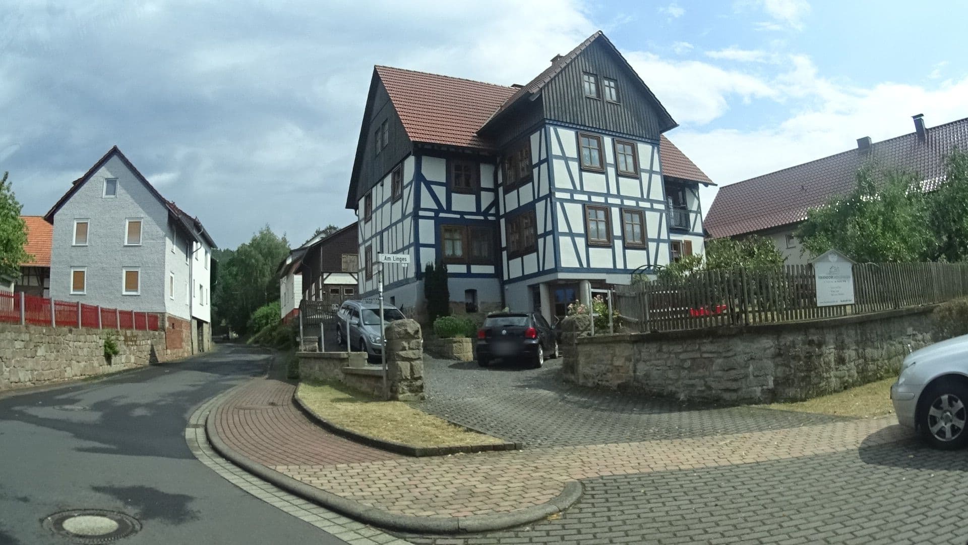 Street view near Feriendorf Mengshausen, Niederaula — © ramap (CC BY-SA · Mapillary)