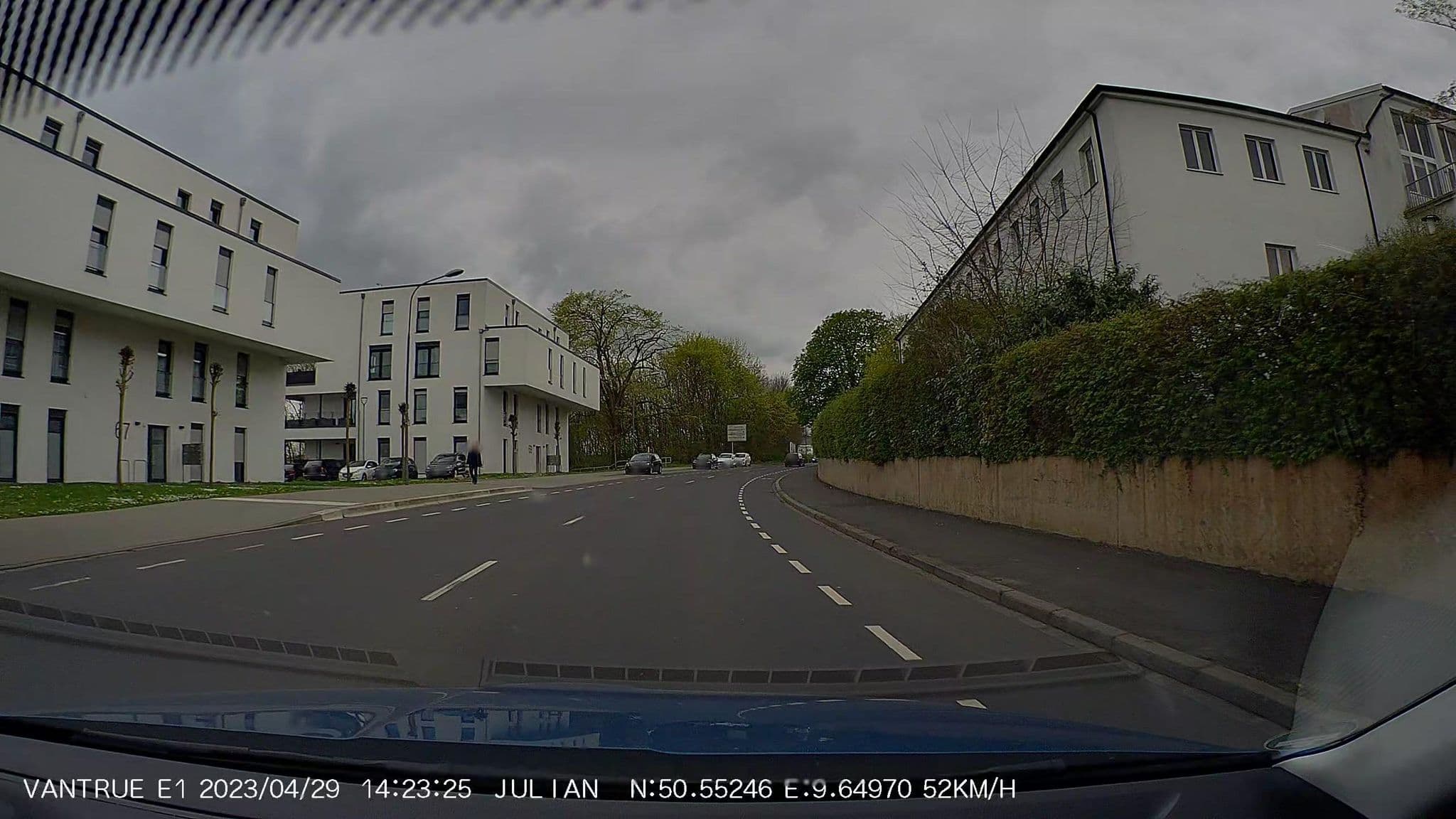 Street view near Hotel Europa, Fulda — © nrailuj (CC BY-SA · Mapillary)
