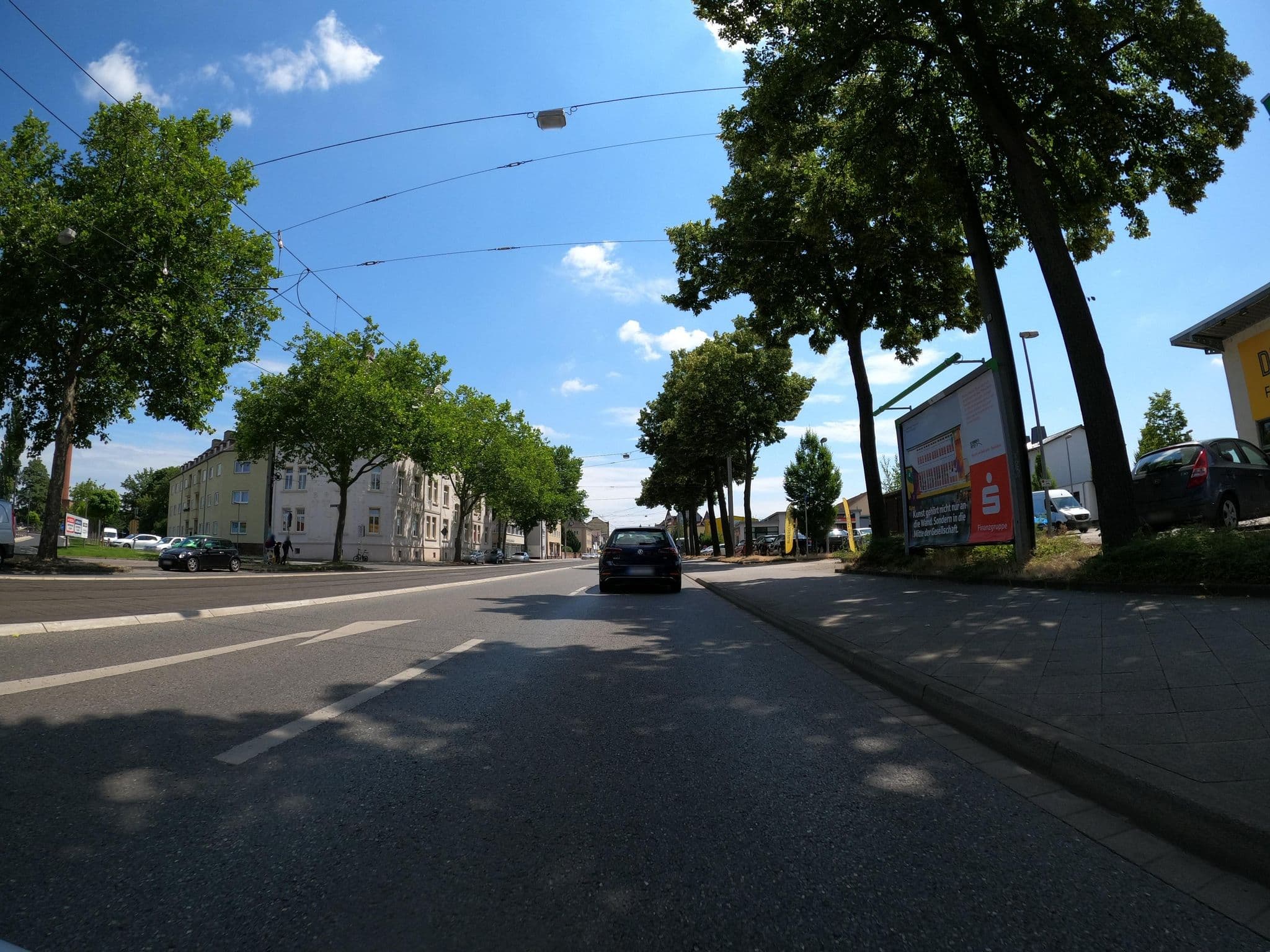 Street view near Zimmer im Jasminweg, Kassel — © phitec (CC BY-SA · Mapillary)