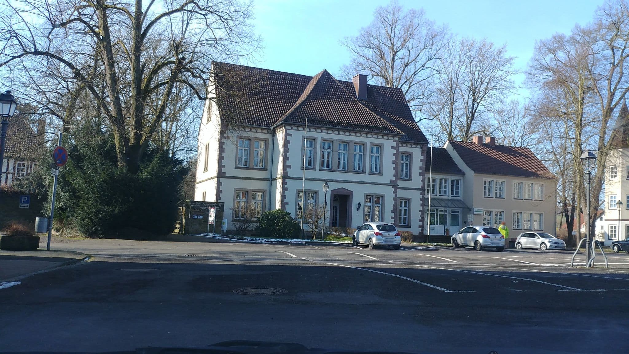 Street view near Unter Den Linden, Uslar — © cageythree (CC BY-SA · Mapillary)