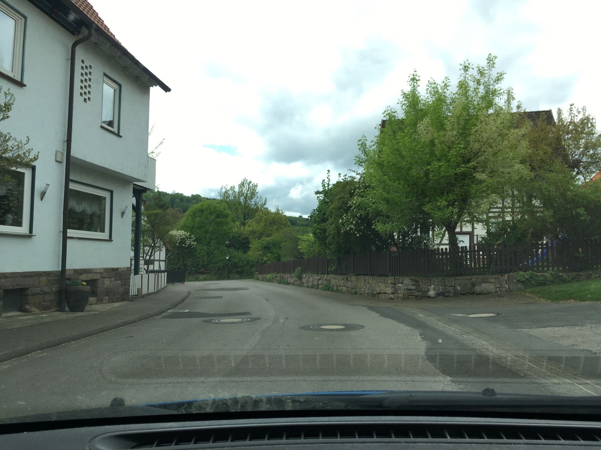 Street view near Lippoldsberger Hof, Bodenfelde — © hotteliene (CC BY-SA · Mapillary)