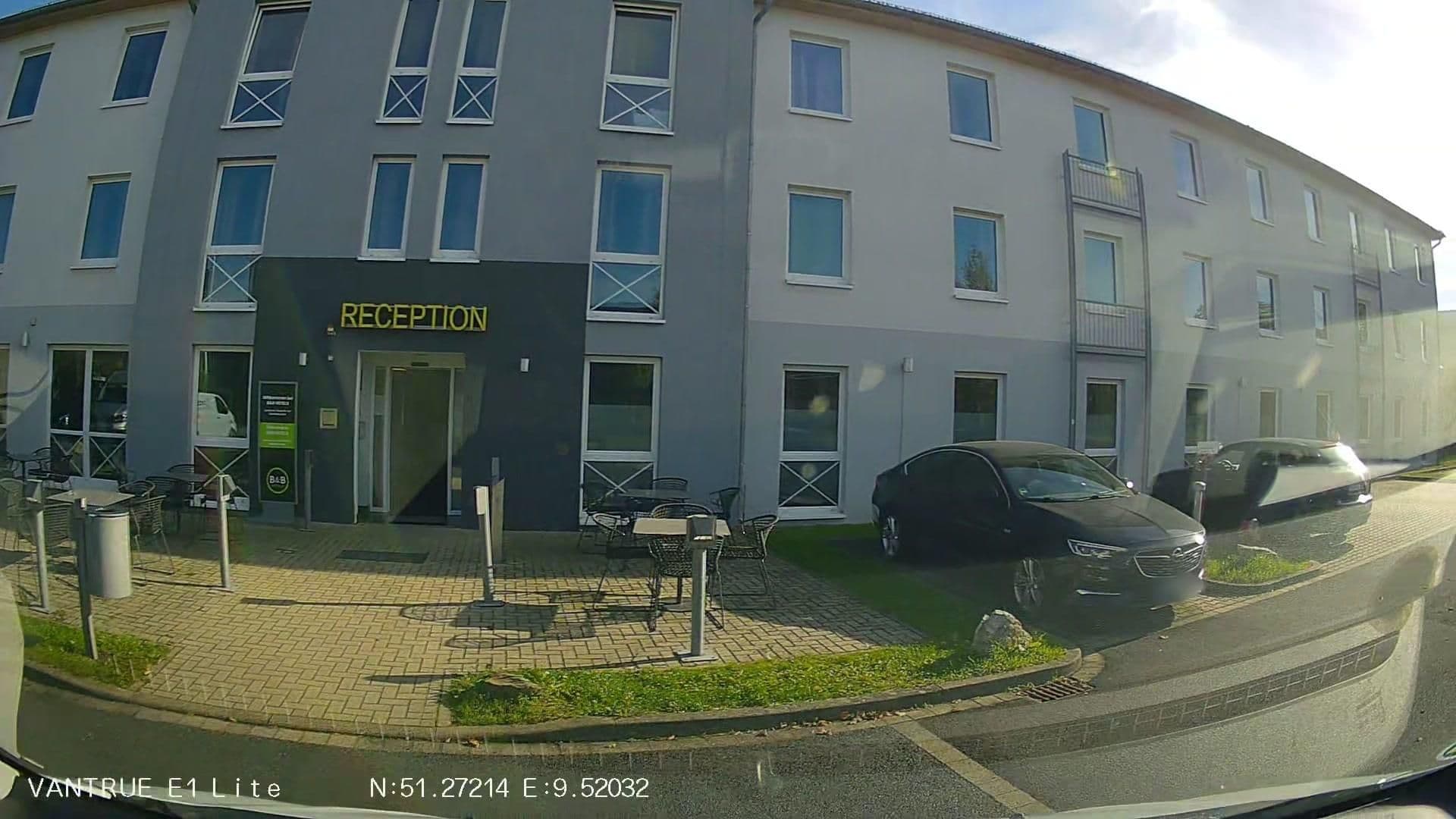 Street view near Motel One Kassel, Lohfelden — © Hightower- (CC BY-SA · Mapillary)