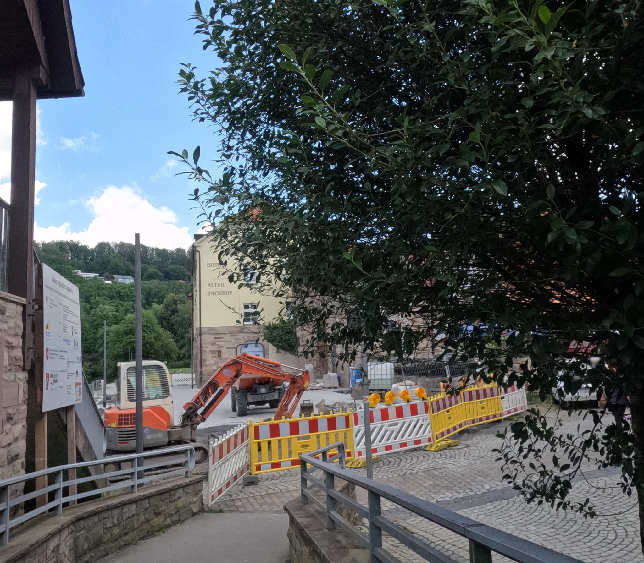Street view near Packhof GmbH Bertram Allen, Hannoversch Münden — © chuck (CC BY-SA · Mapillary)