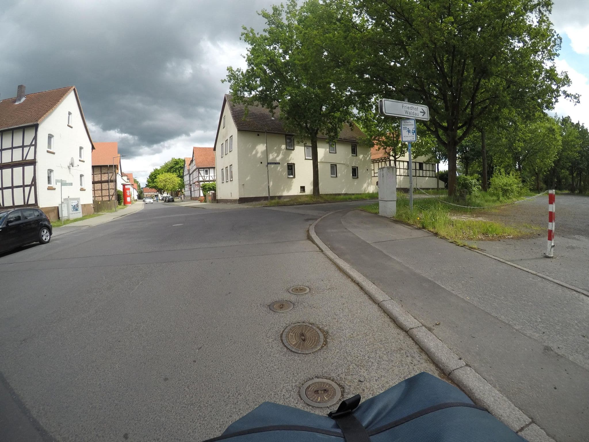 Street view near pension, Lohfelden — © mfa (CC BY-SA · Mapillary)