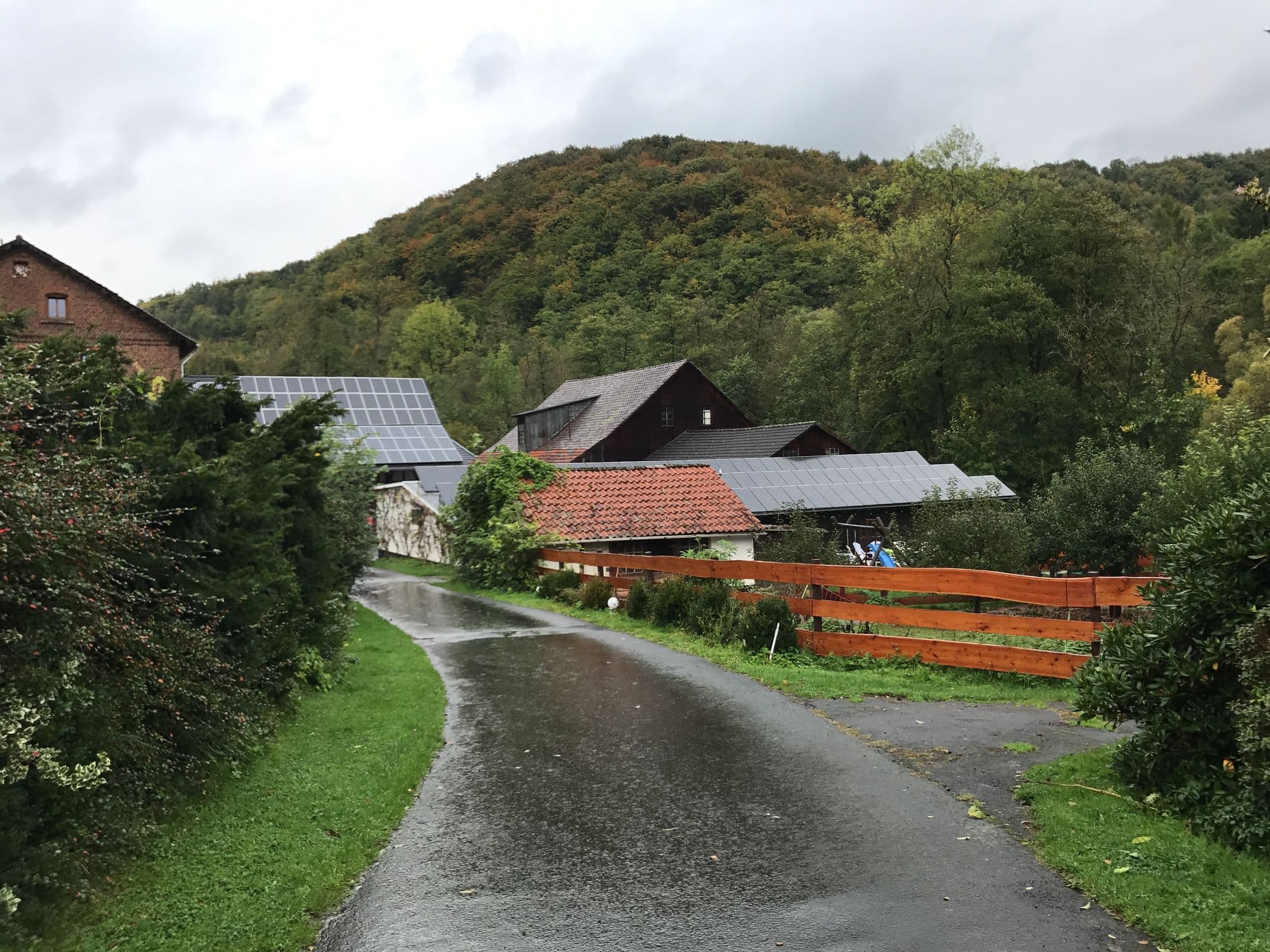 Street view near Pension Hotze, Witzenhausen — © miguel_andrade (CC BY-SA · Mapillary)